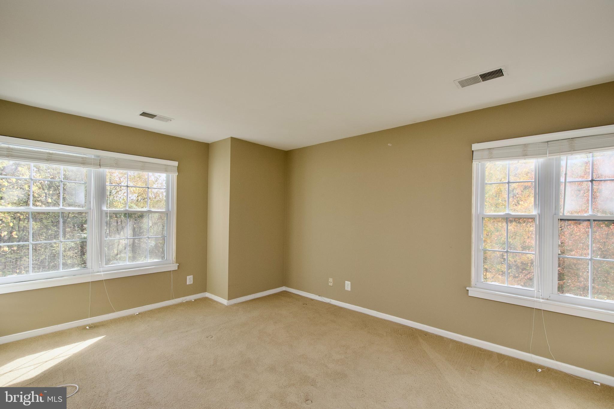 STRATFORD PLACE AT KINGS - Residential Lease