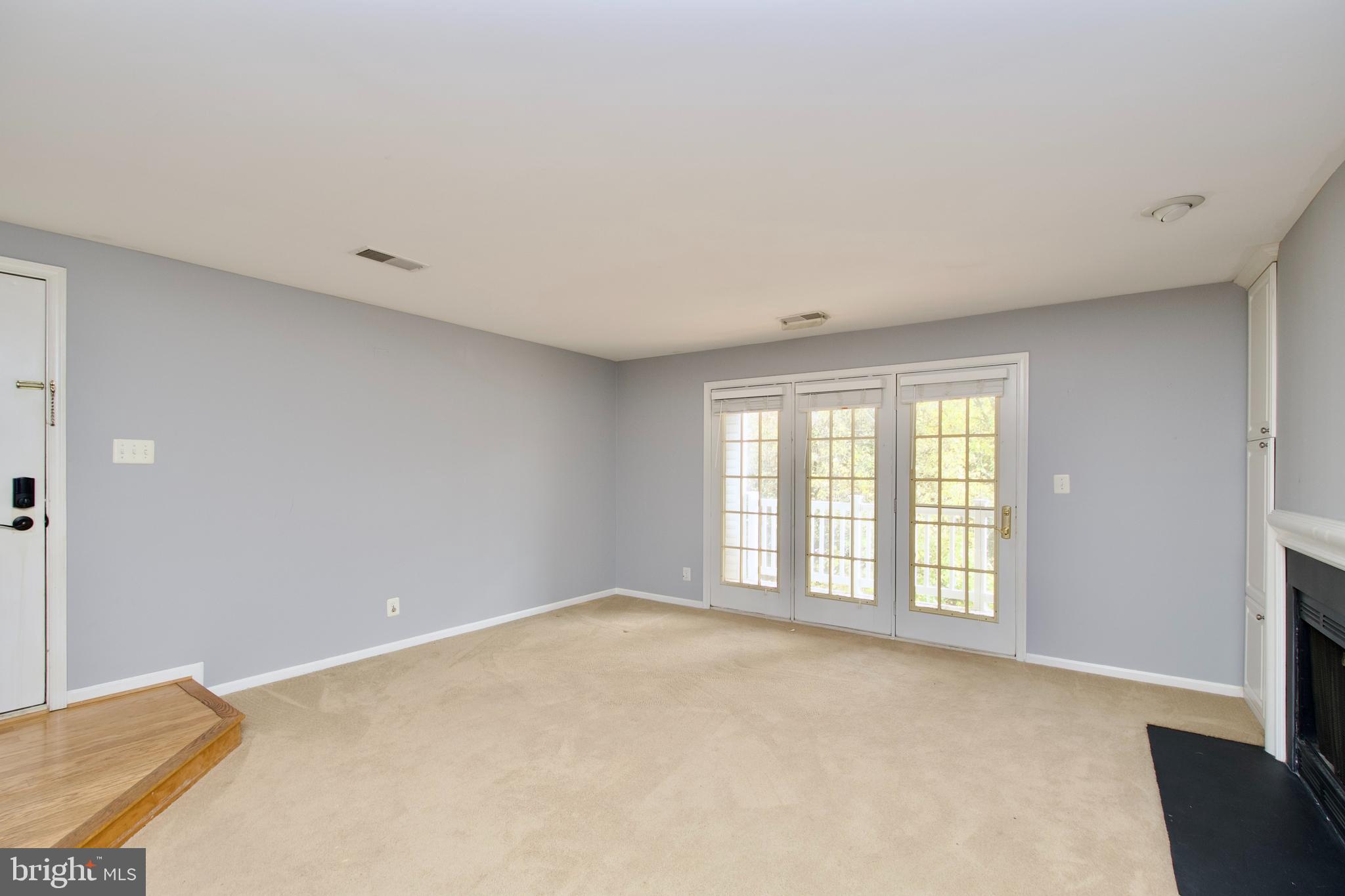 STRATFORD PLACE AT KINGS - Residential Lease