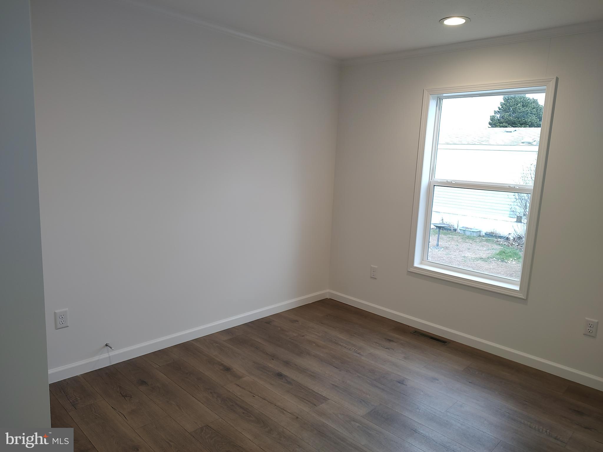 SUSSEX EAST MHP - Residential