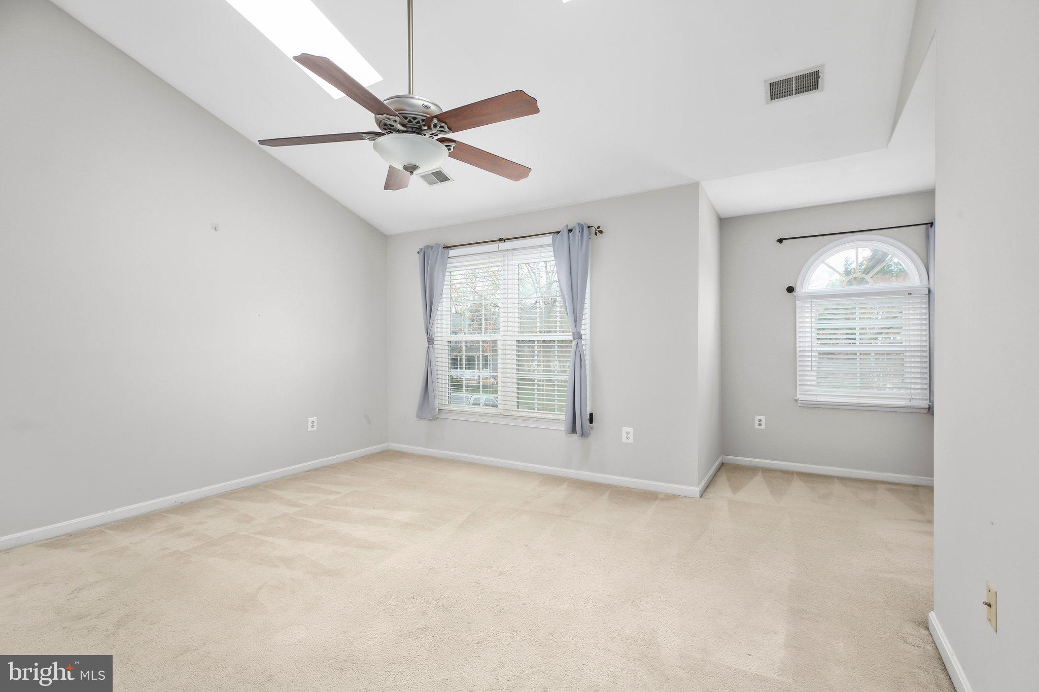 SPRING LAKE FARM - Residential Lease