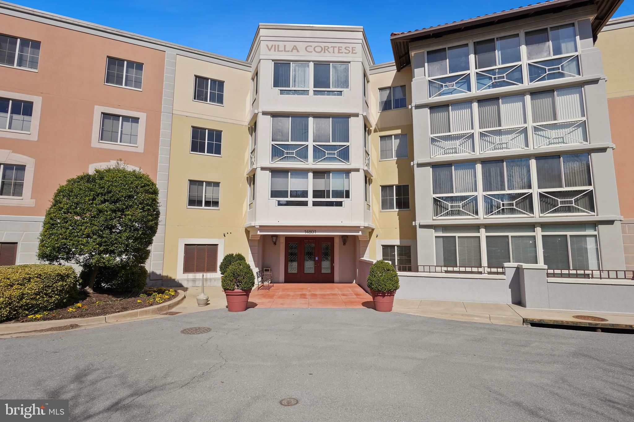 LEISURE WORLD - Residential