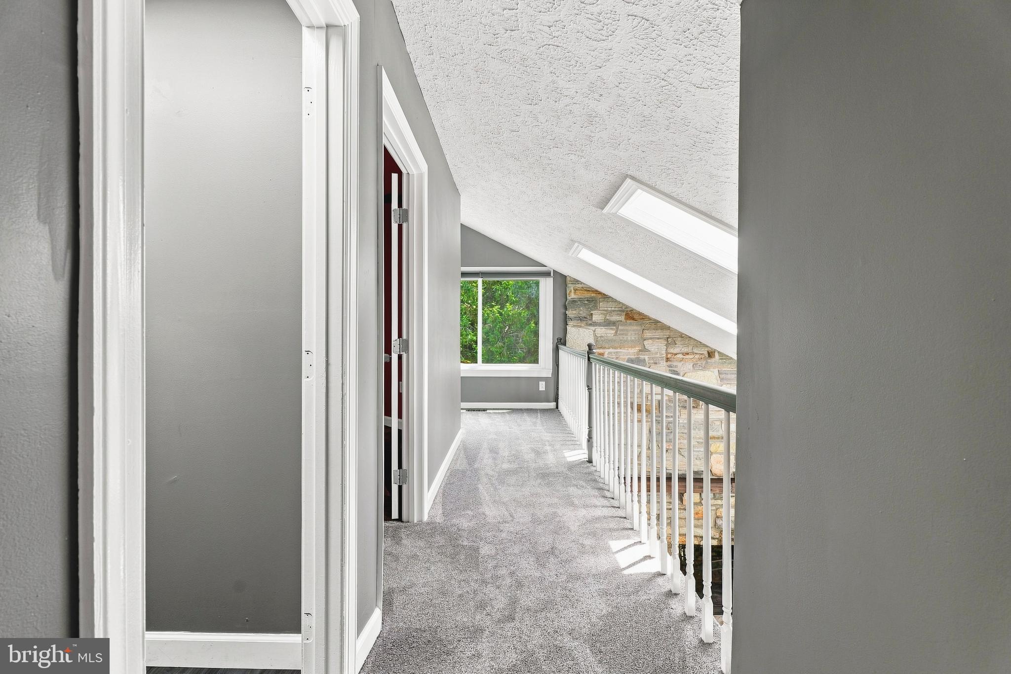 COCKEYSVILLE/HUNT VALLEY - Residential