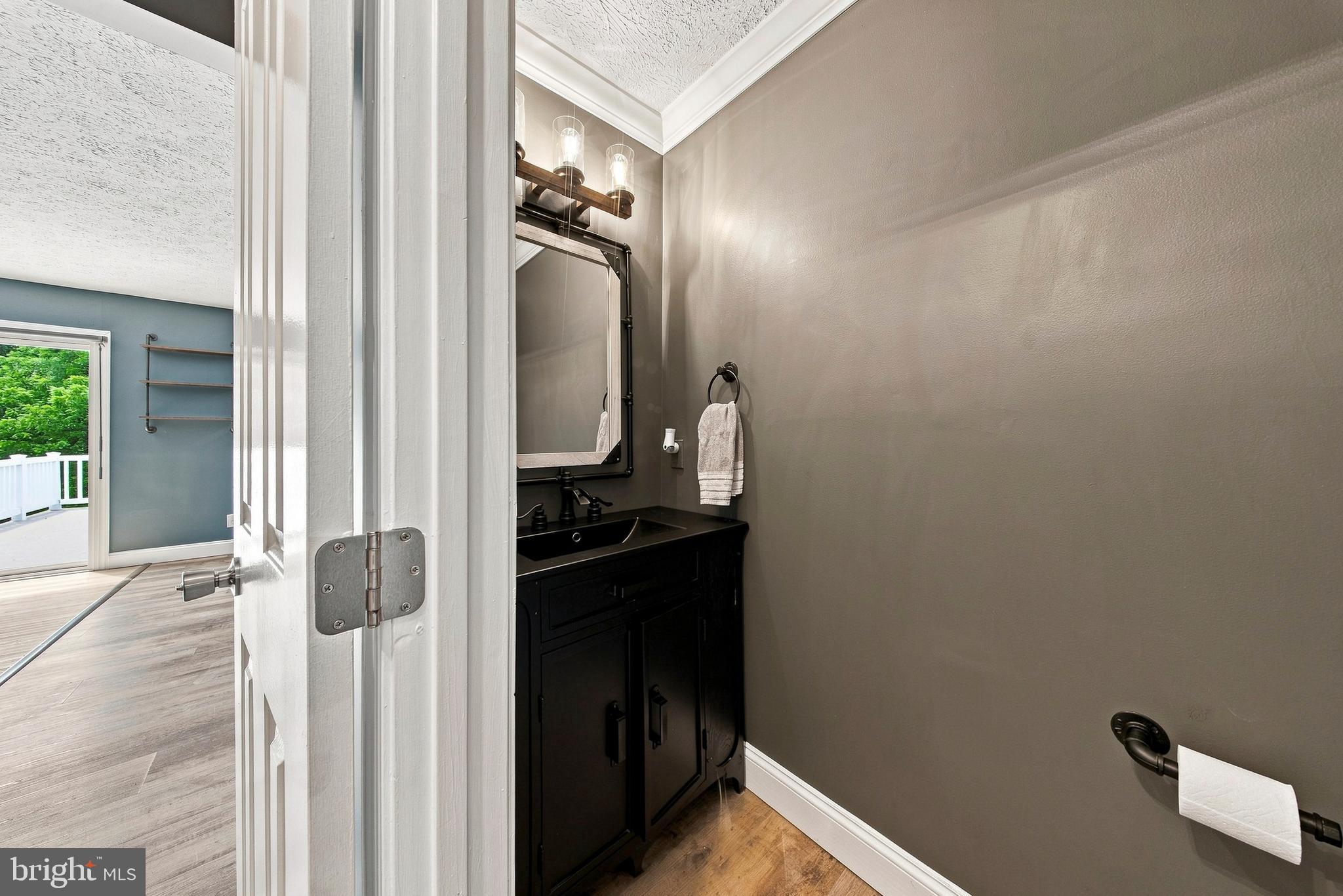 COCKEYSVILLE/HUNT VALLEY - Residential