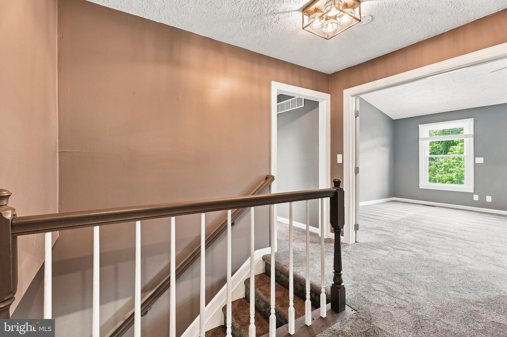 COCKEYSVILLE/HUNT VALLEY - Residential