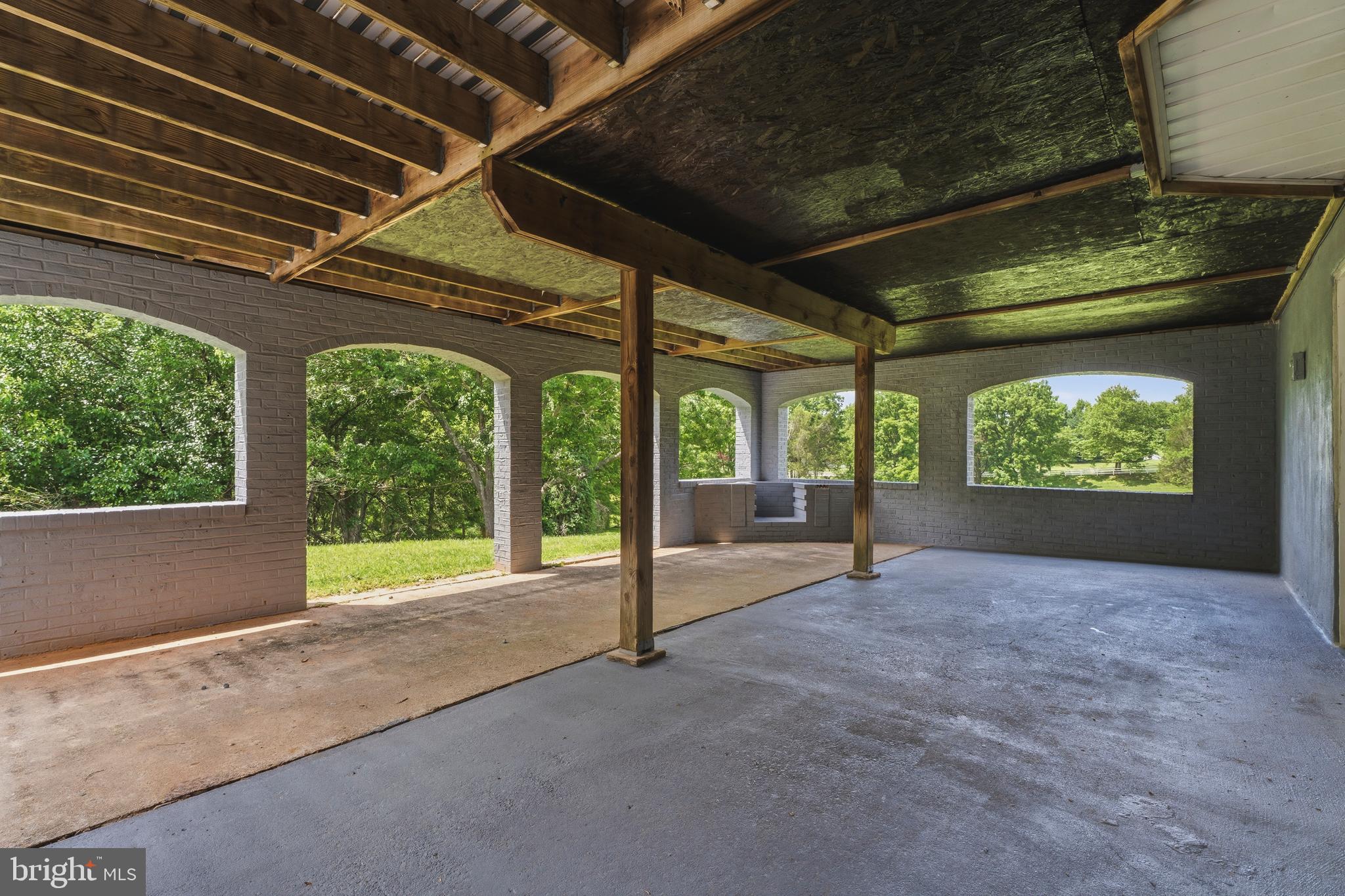 COCKEYSVILLE/HUNT VALLEY - Residential