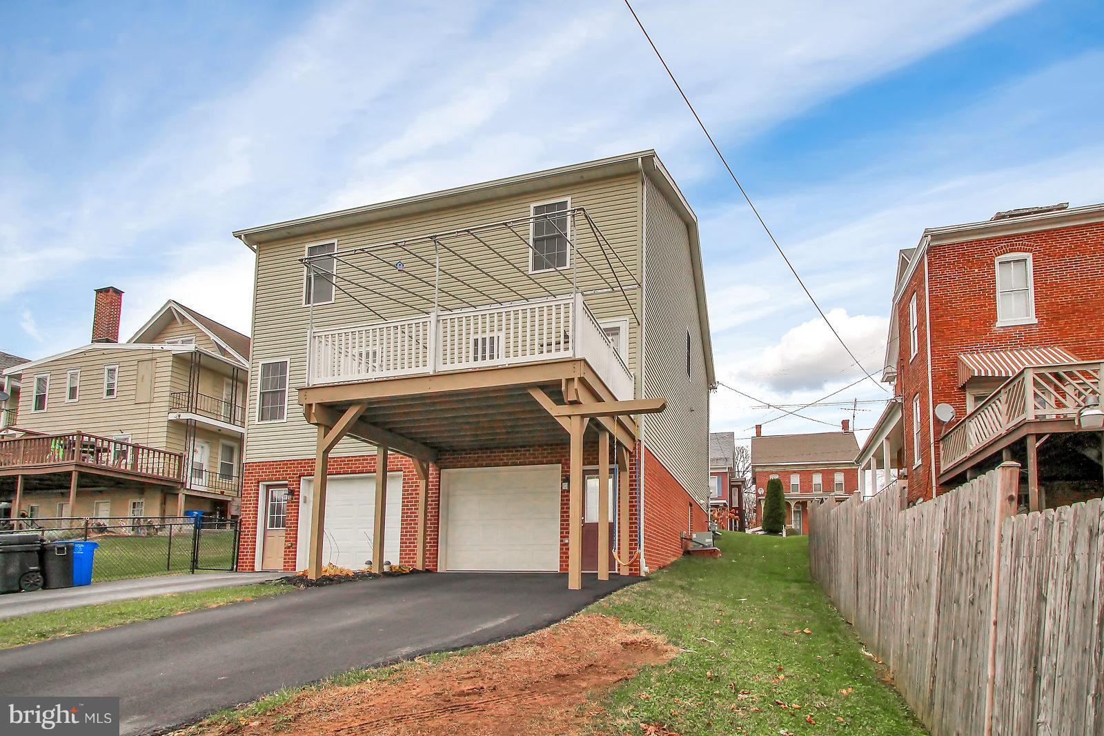 DALLASTOWN BORO - Residential