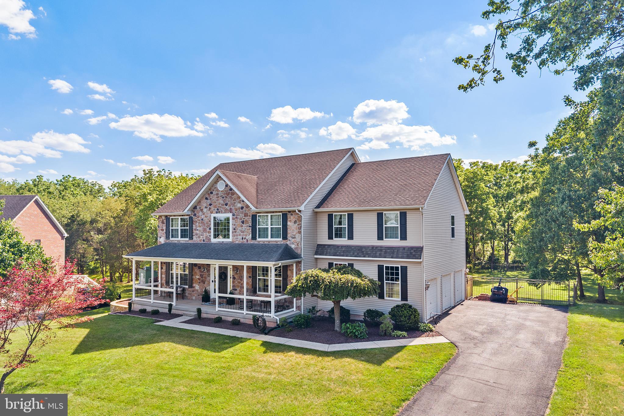 ARBOR LANE ESTATES - Residential