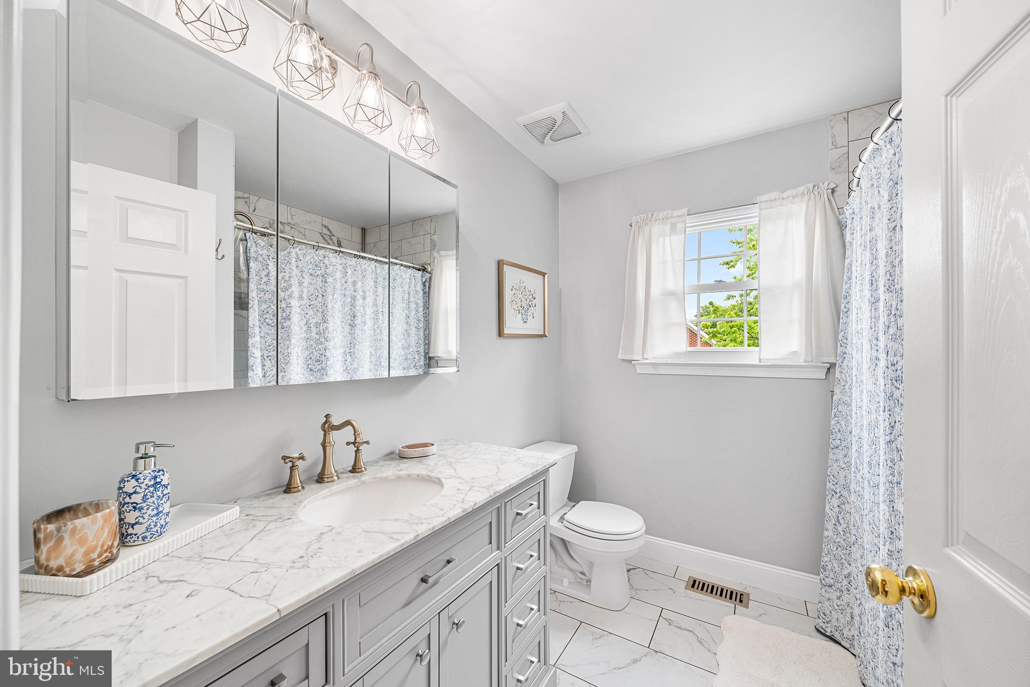 ARBOR LANE ESTATES - Residential