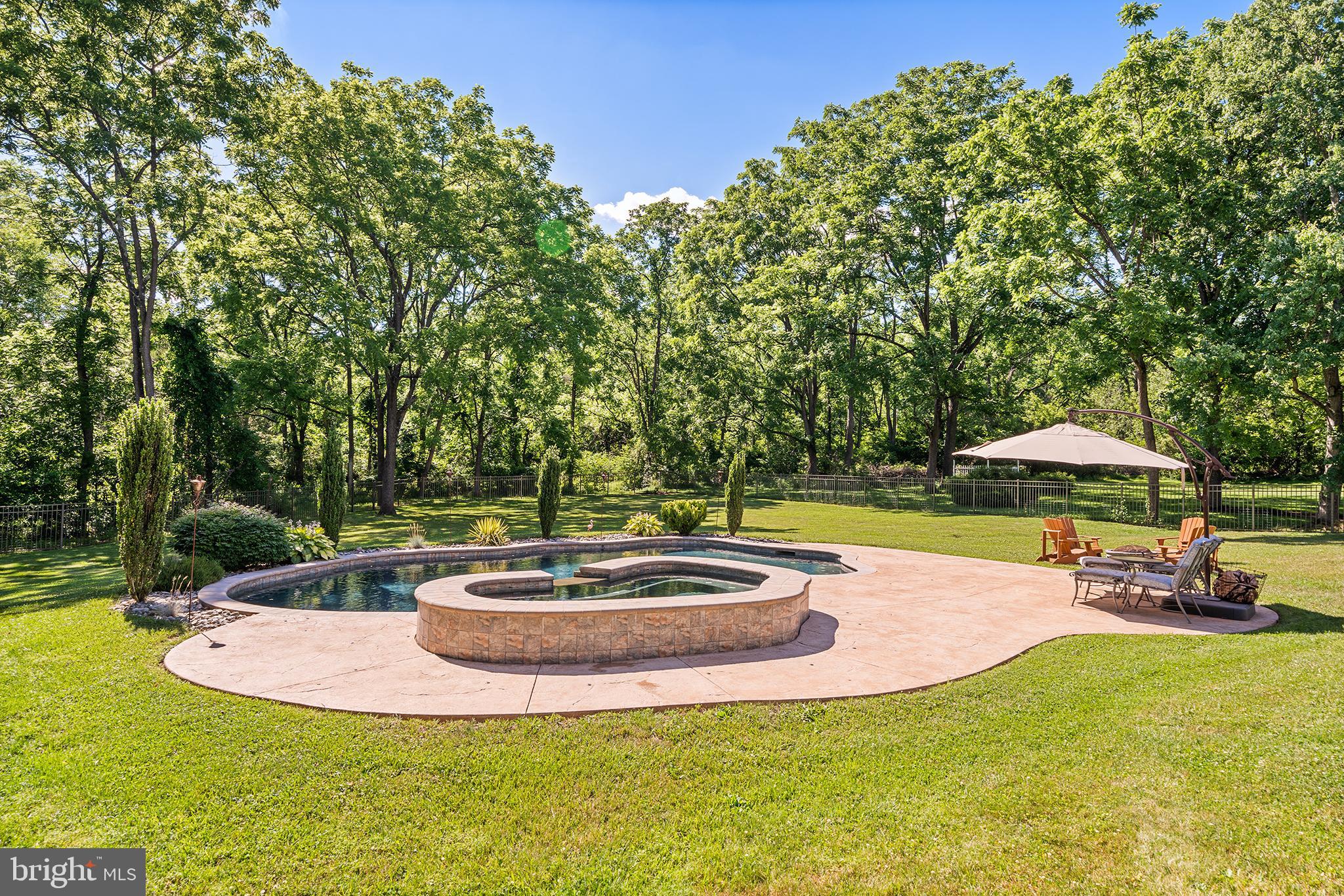 ARBOR LANE ESTATES - Residential
