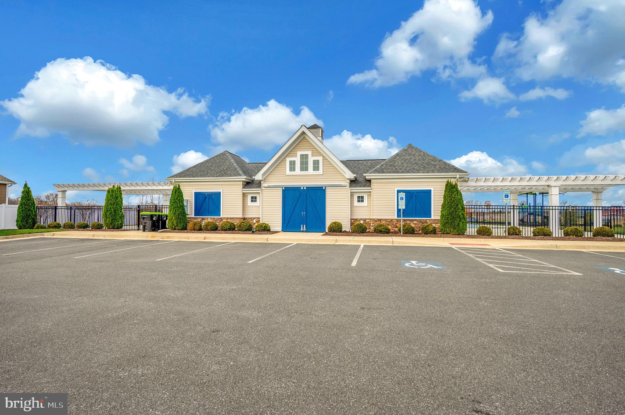 NEW POST ON THE RAPPAHANNOCK - Residential