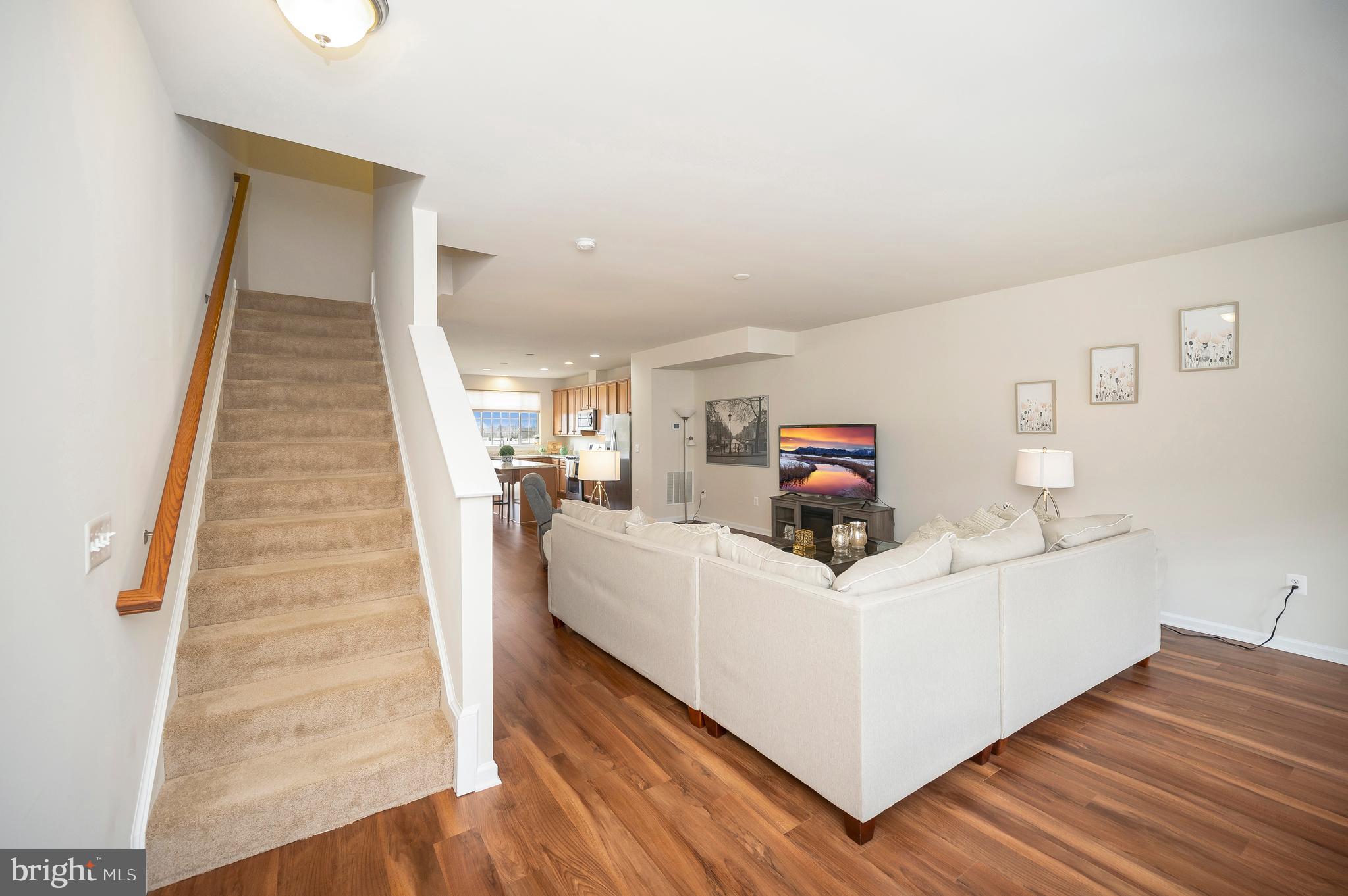 NEW POST ON THE RAPPAHANNOCK - Residential