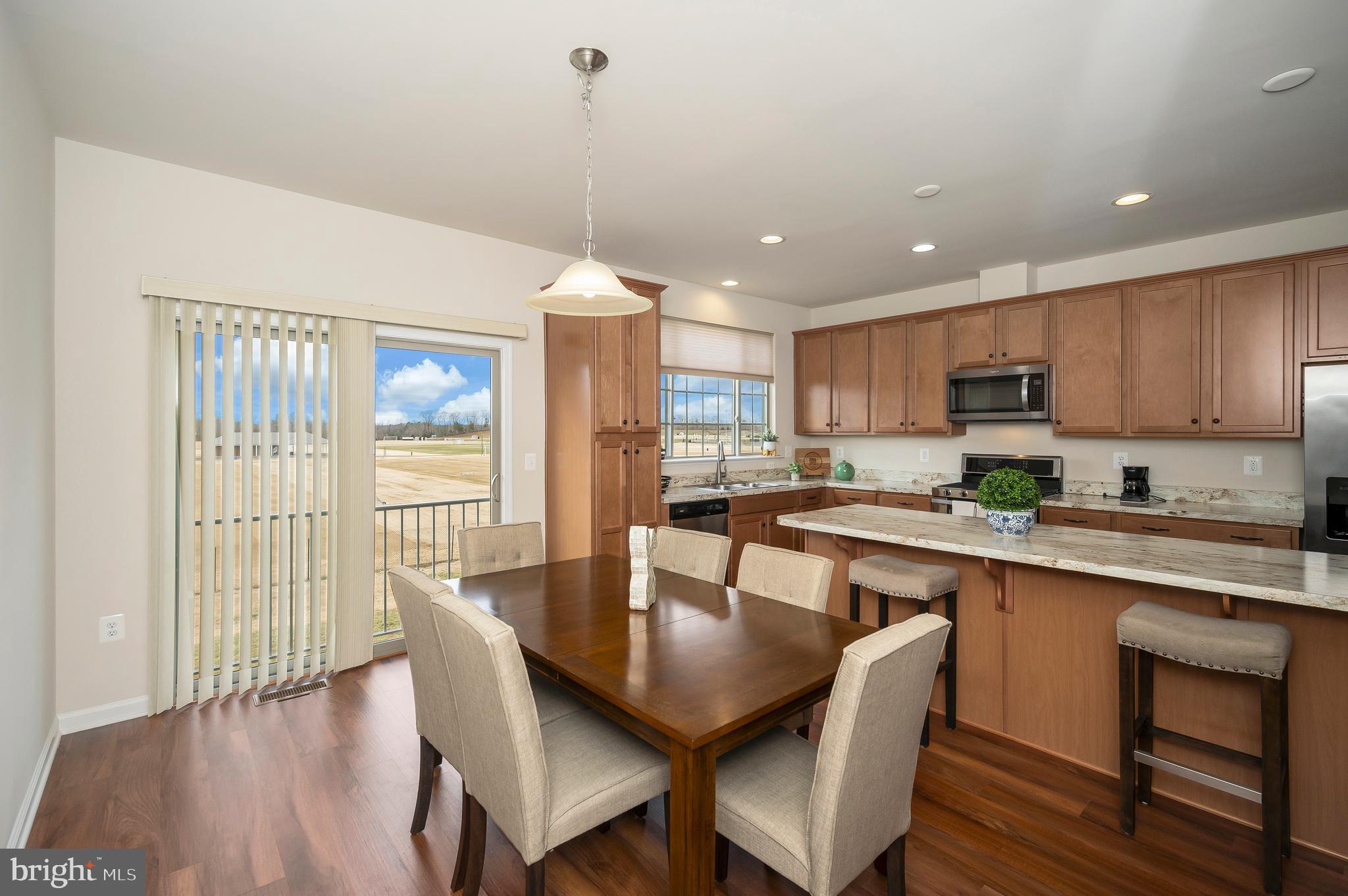 NEW POST ON THE RAPPAHANNOCK - Residential