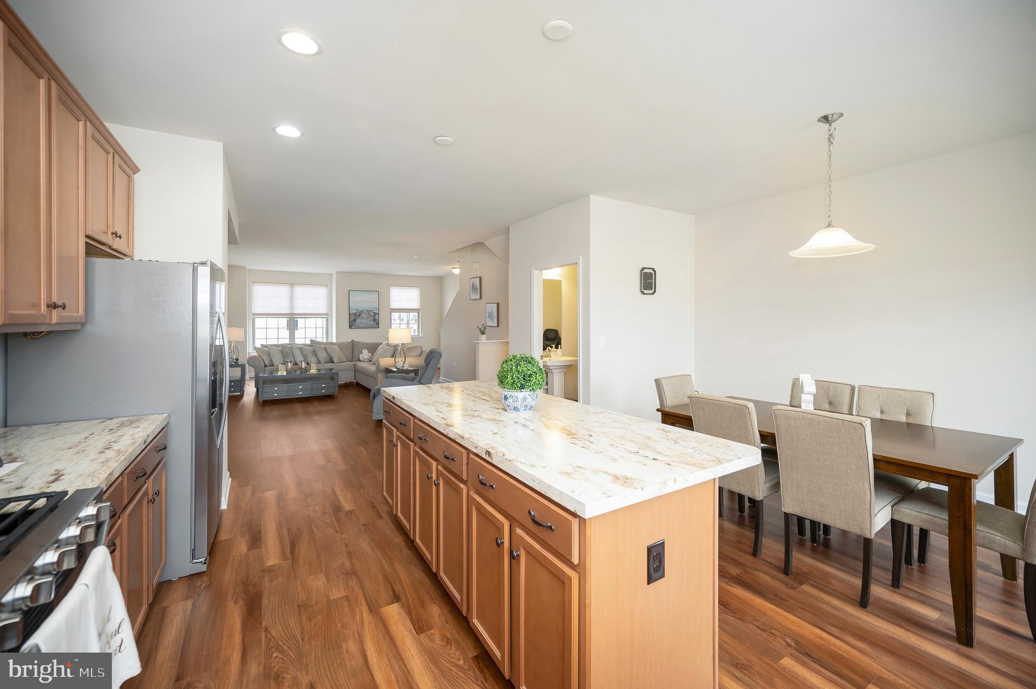 NEW POST ON THE RAPPAHANNOCK - Residential