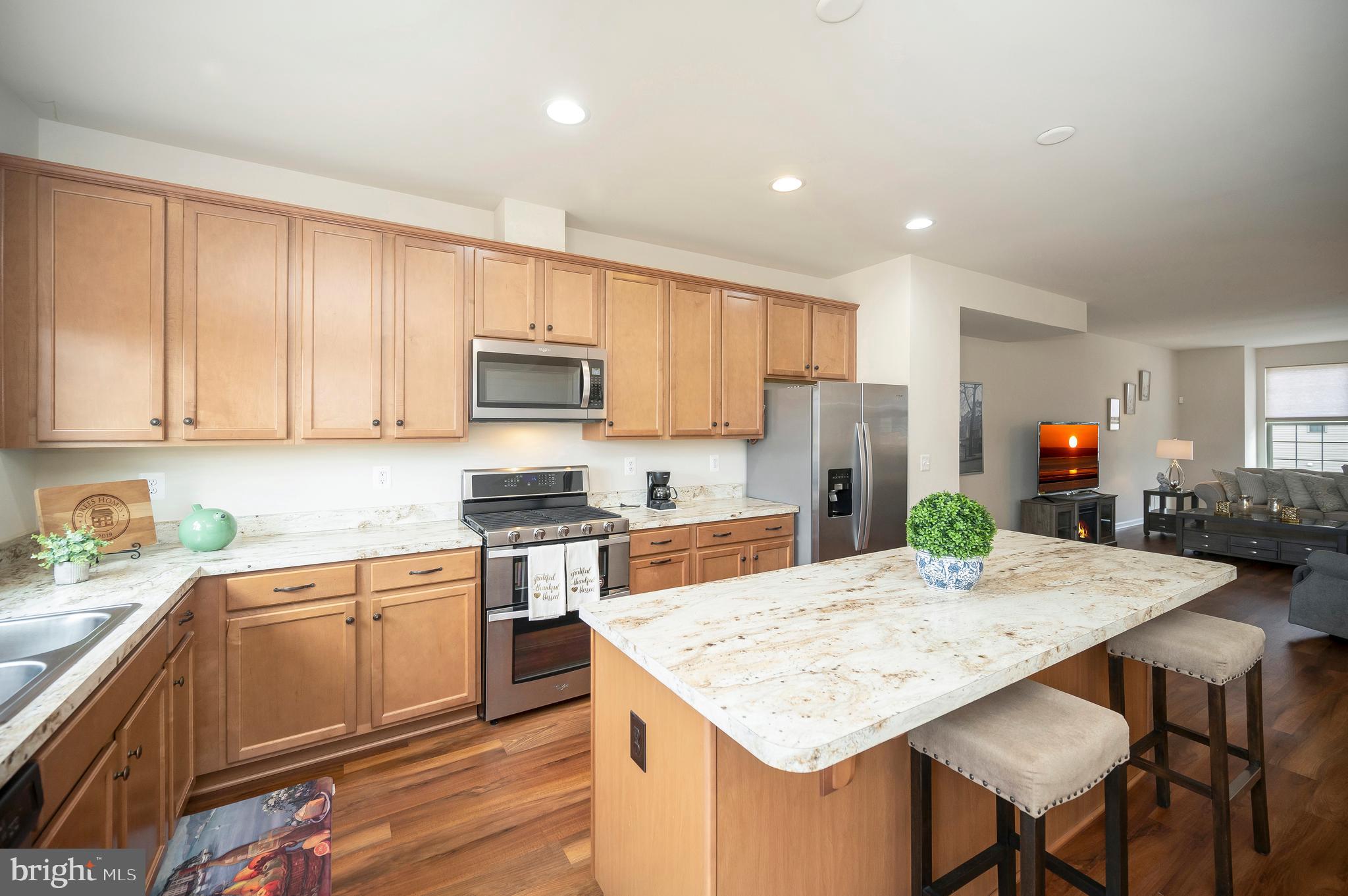 NEW POST ON THE RAPPAHANNOCK - Residential