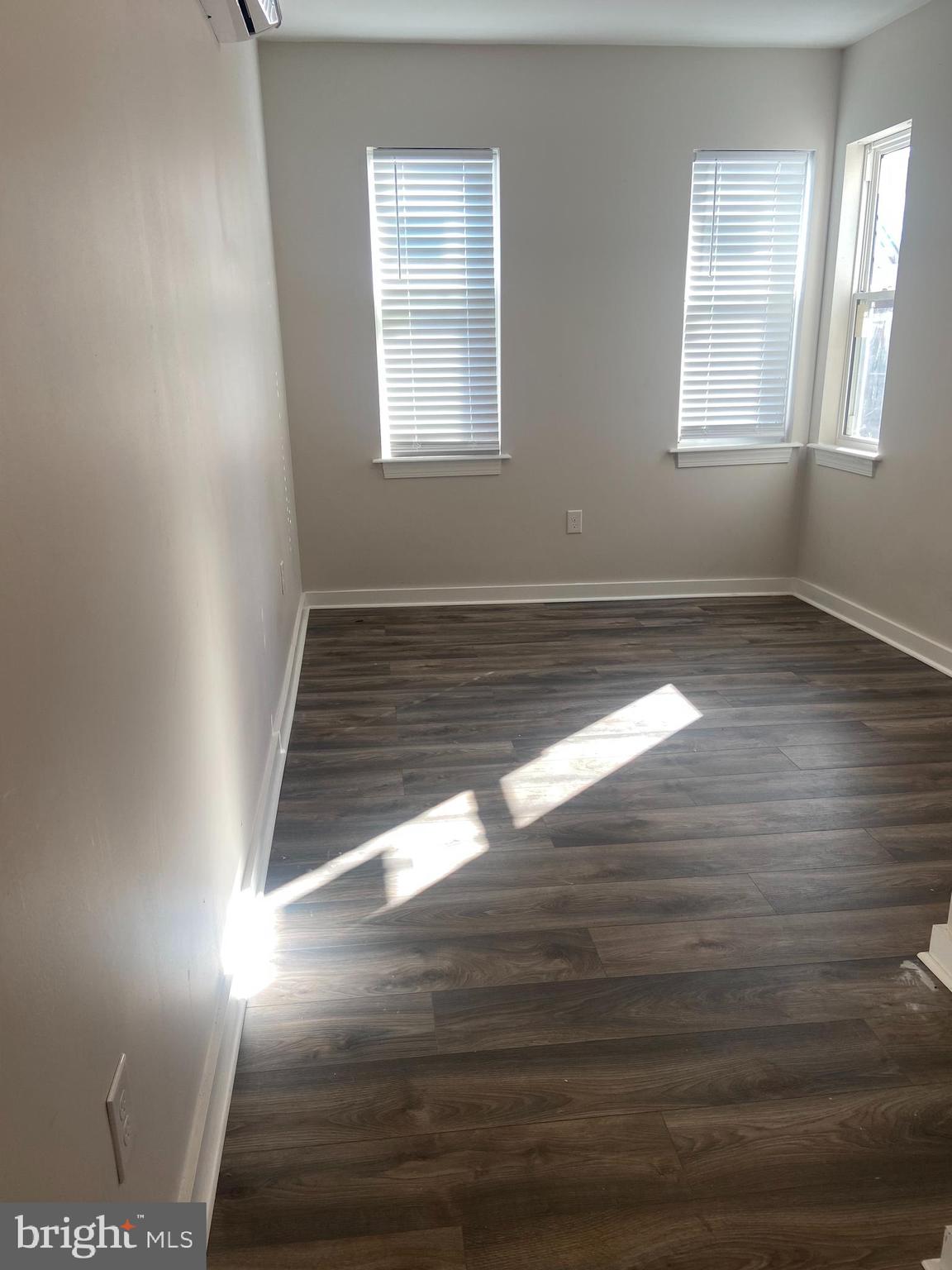PHILADELPHIA - Residential