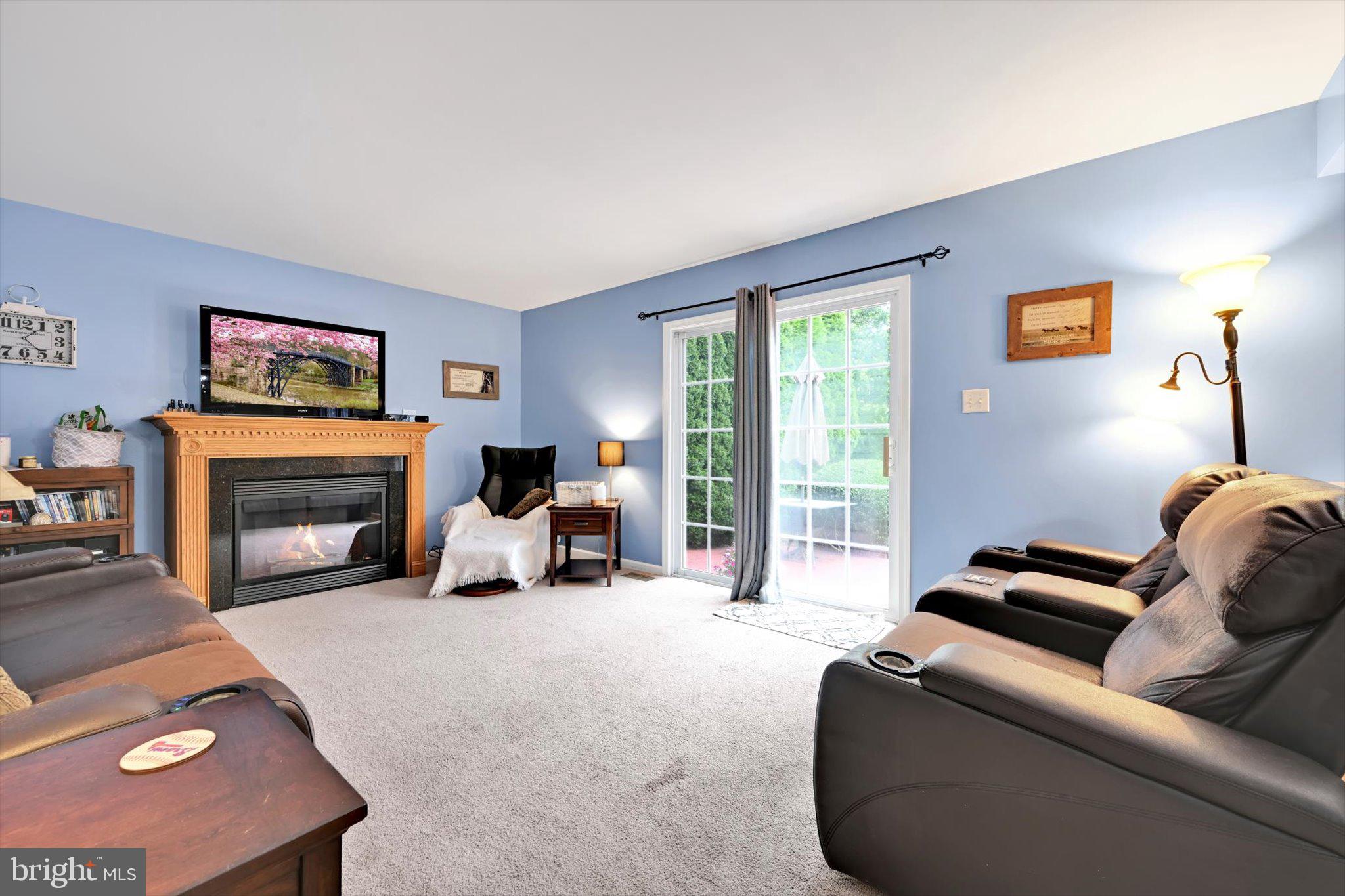 SUNNYSIDE - Residential