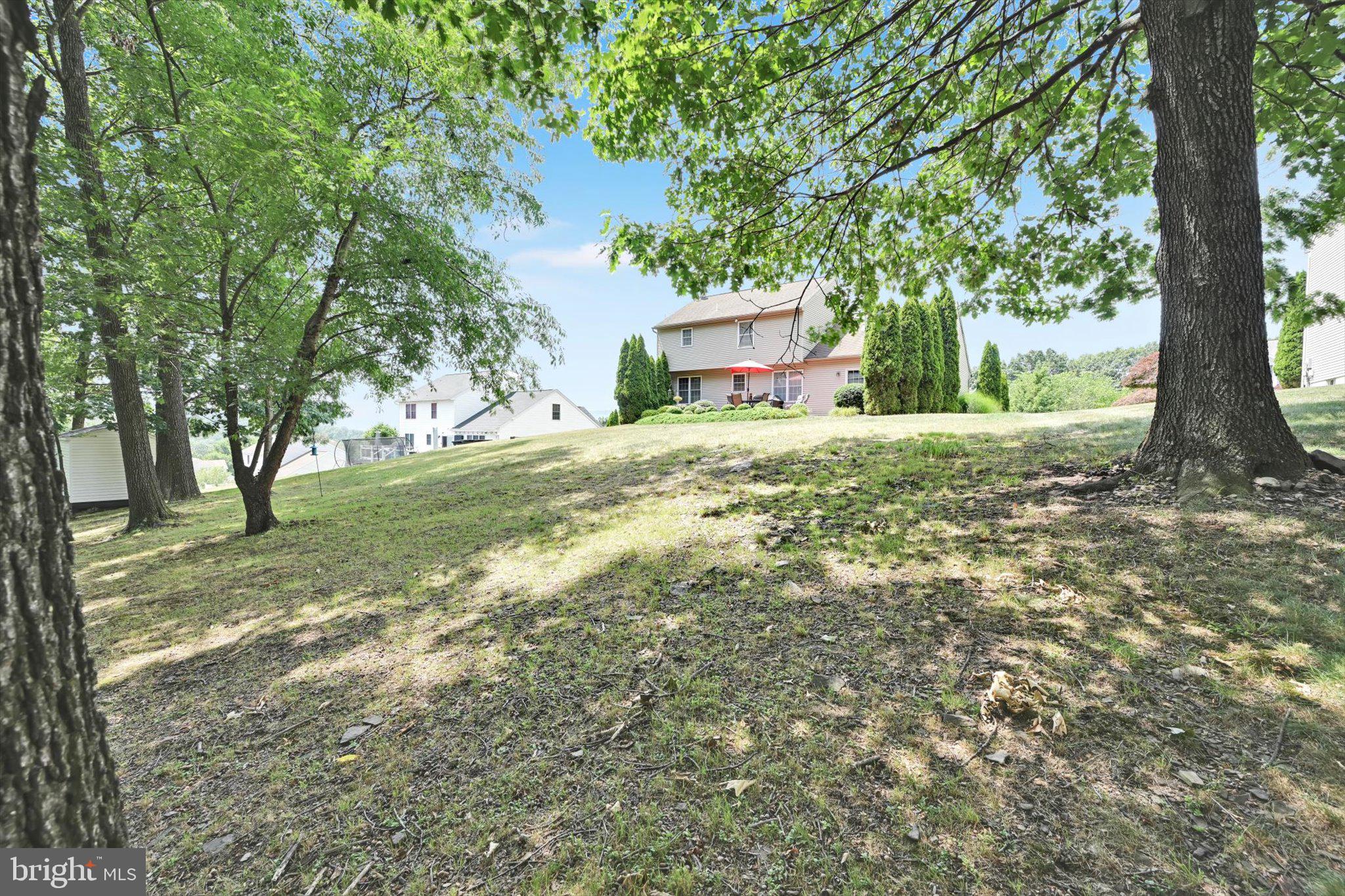 SUNNYSIDE - Residential