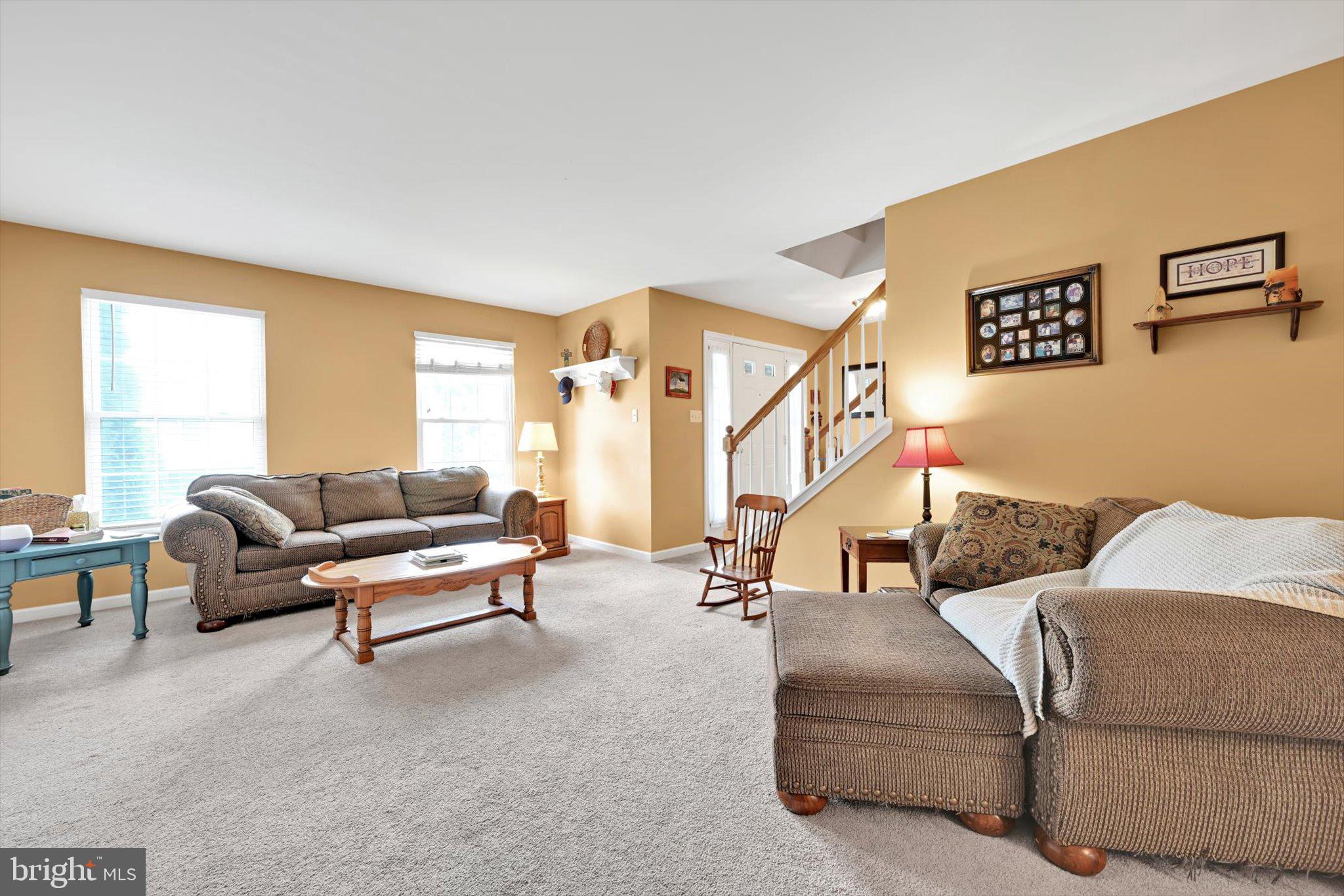 SUNNYSIDE - Residential