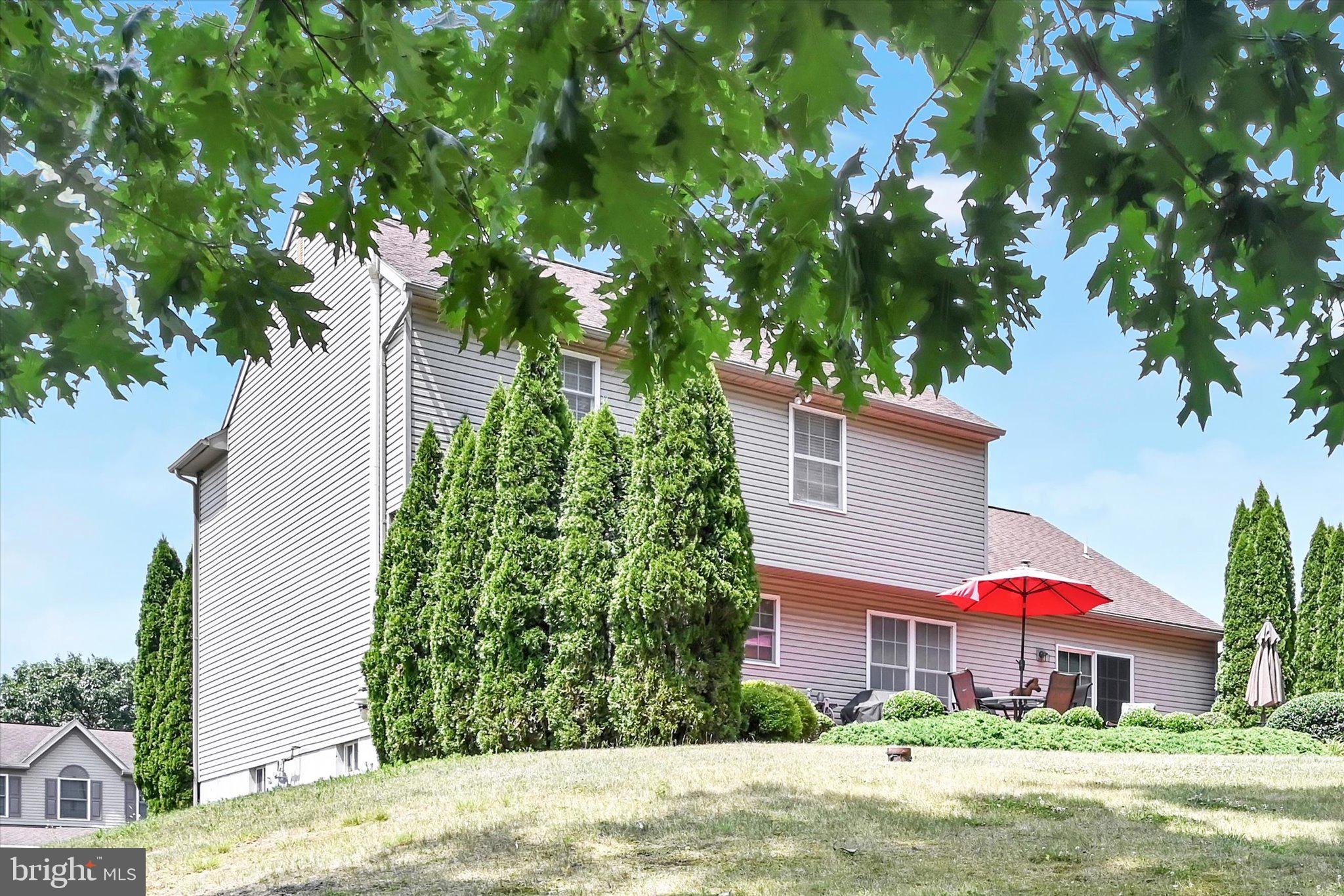 SUNNYSIDE - Residential