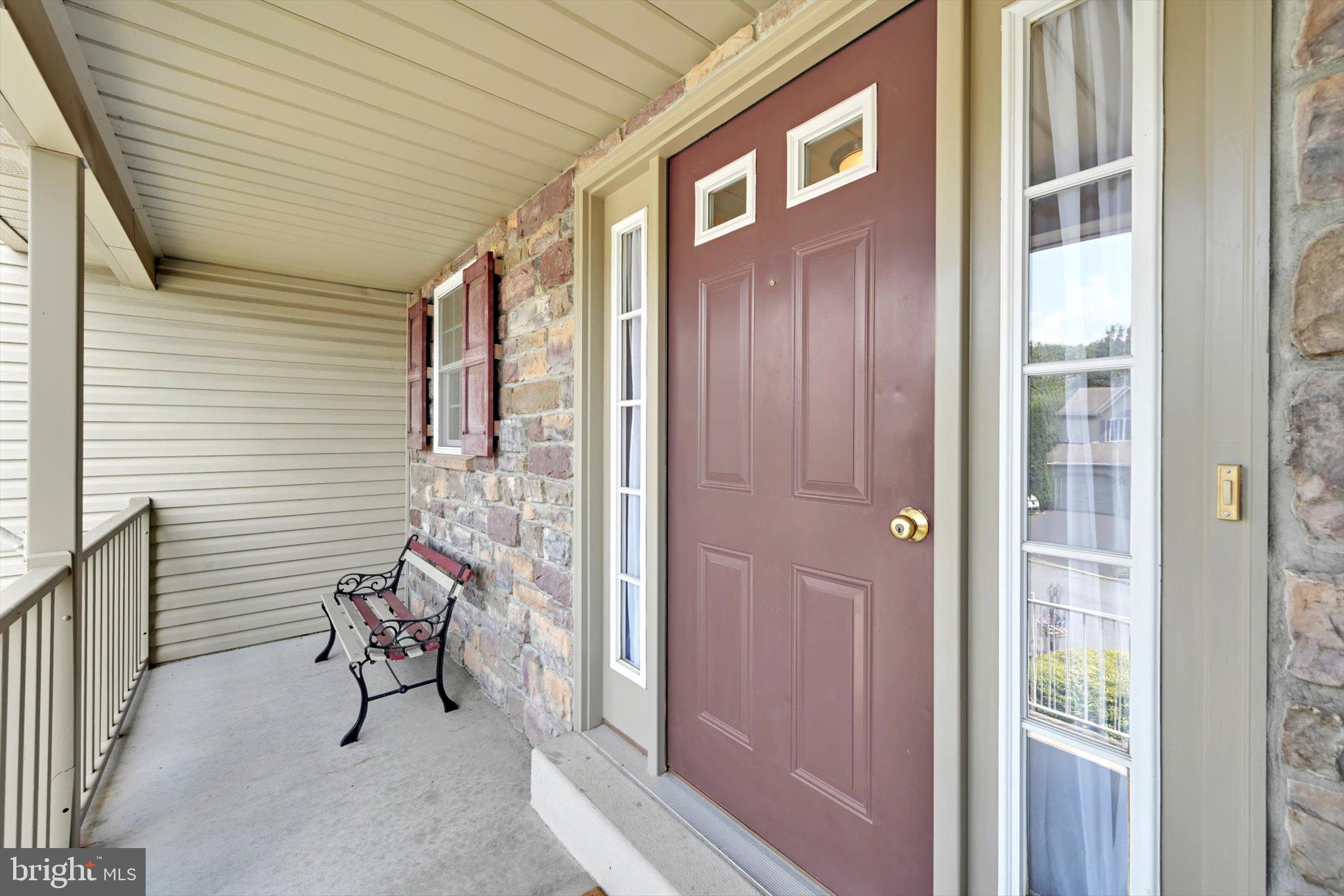 SUNNYSIDE - Residential