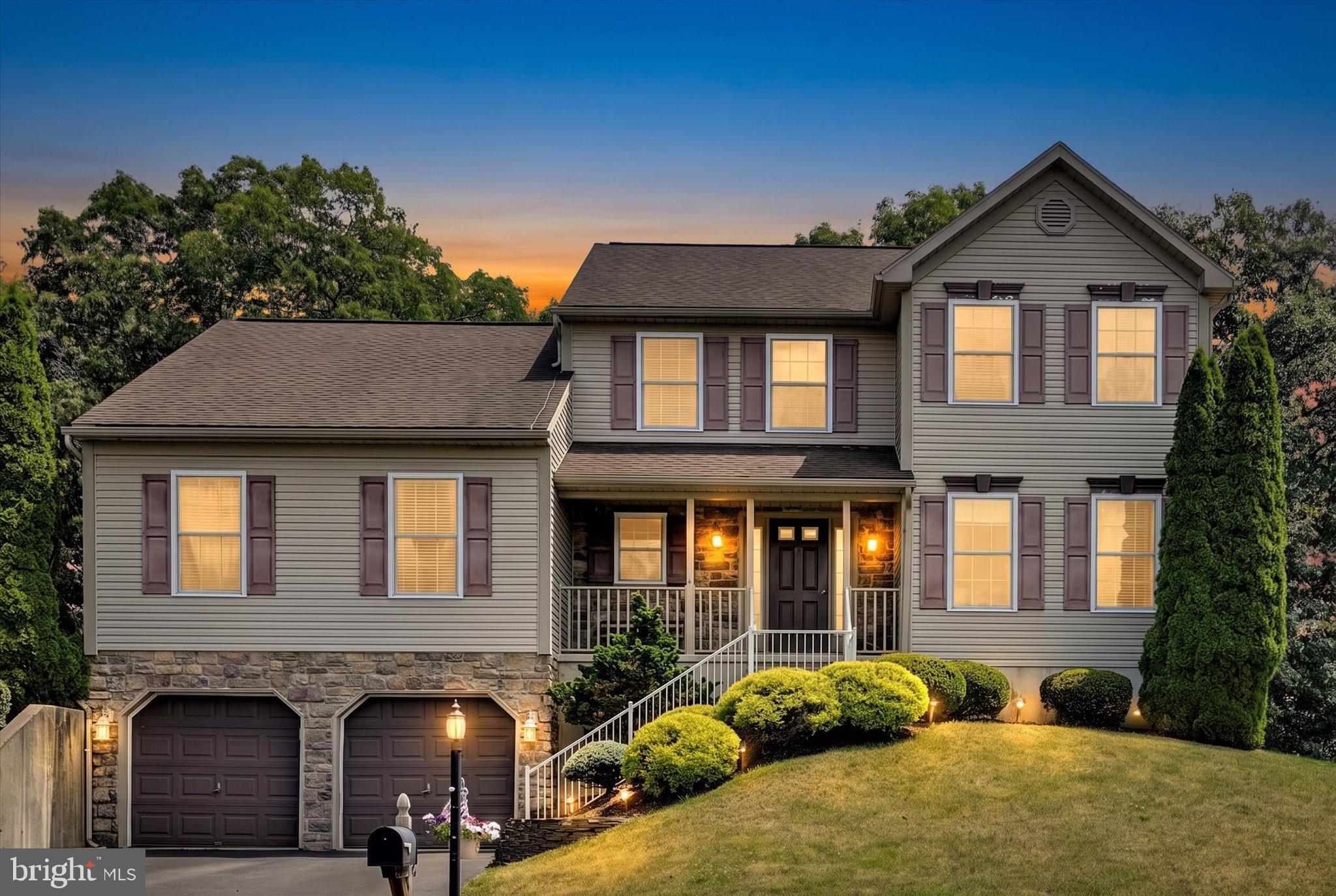 SUNNYSIDE - Residential