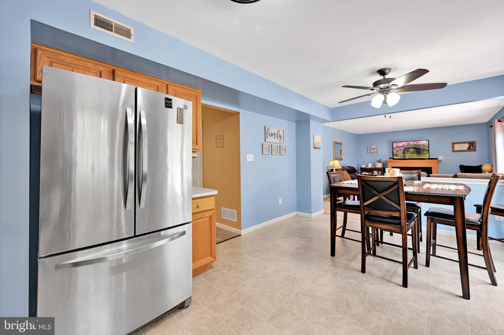 SUNNYSIDE - Residential