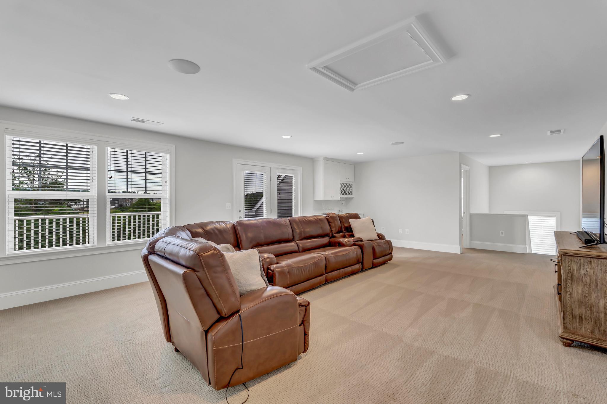 MCINTOSH - Residential