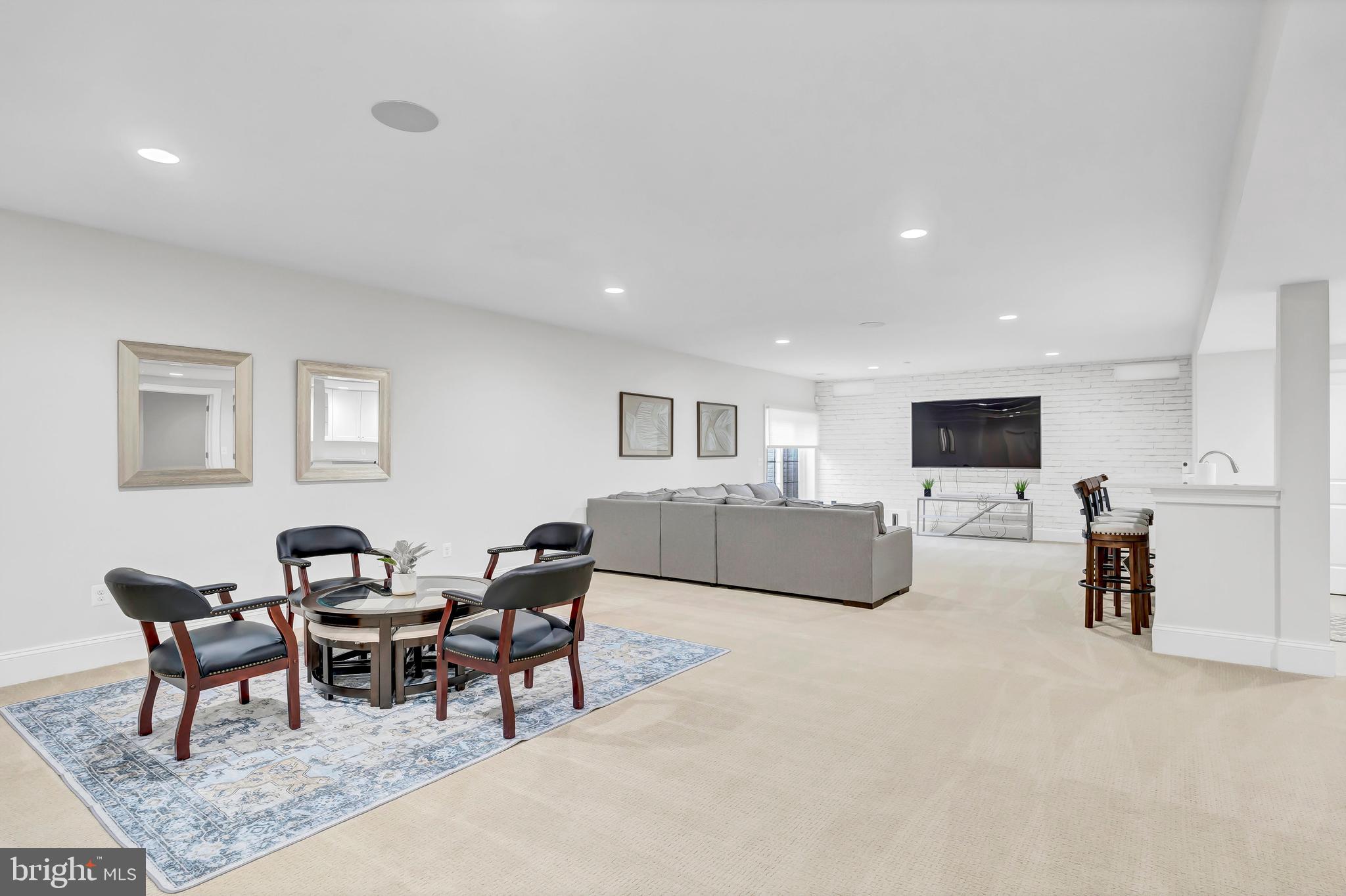 MCINTOSH - Residential