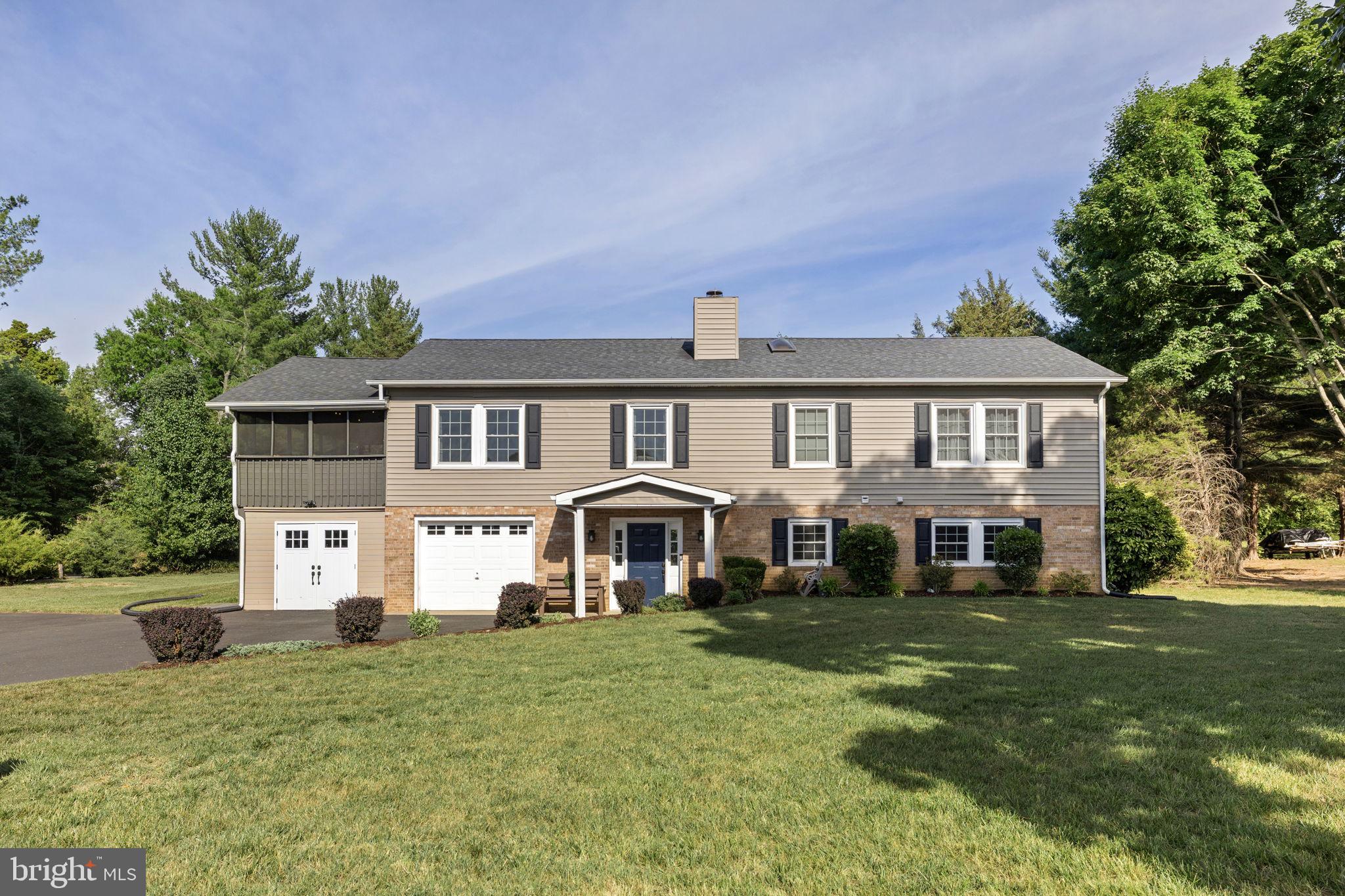 TARA WOODS - Residential