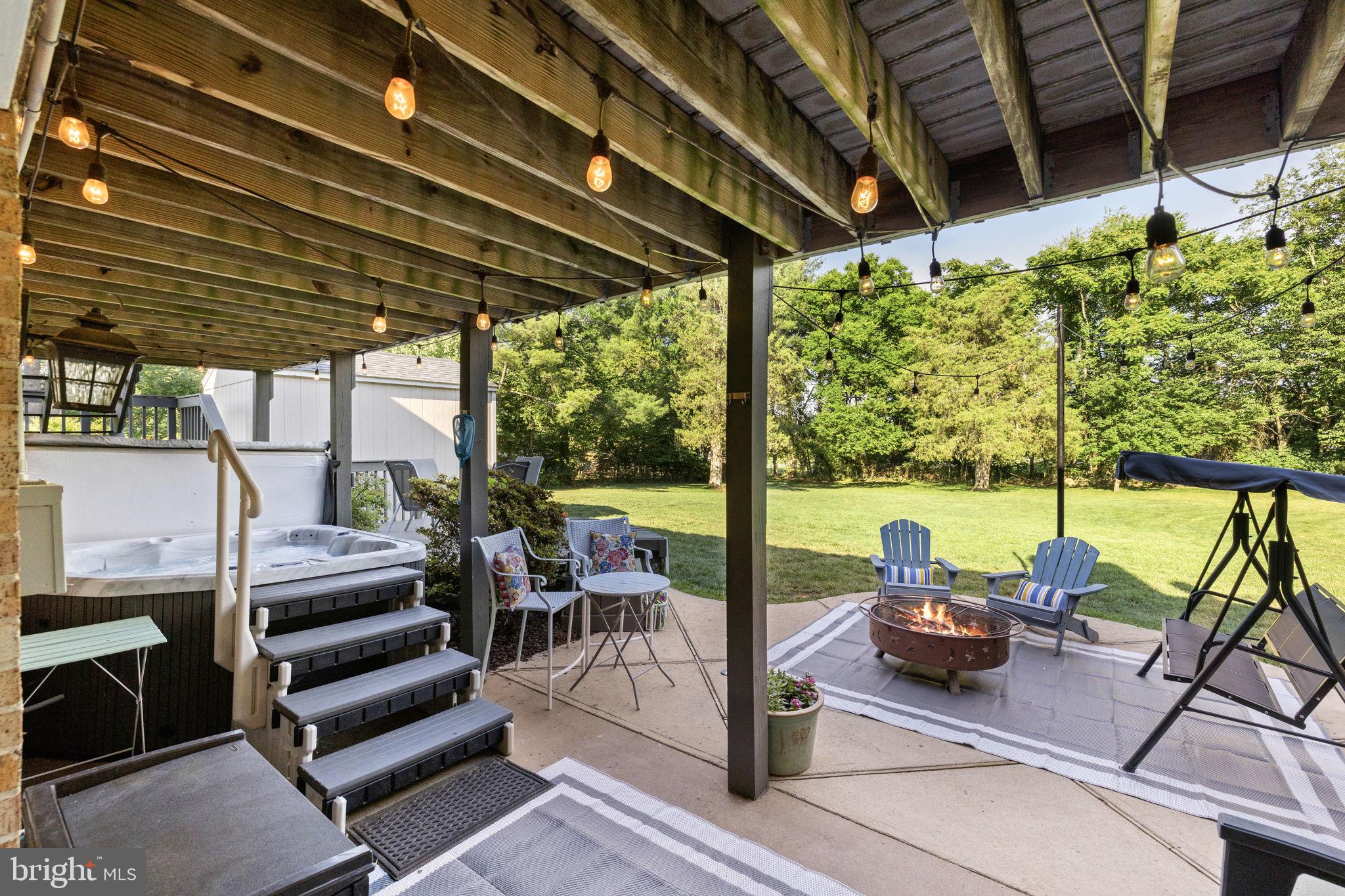 TARA WOODS - Residential