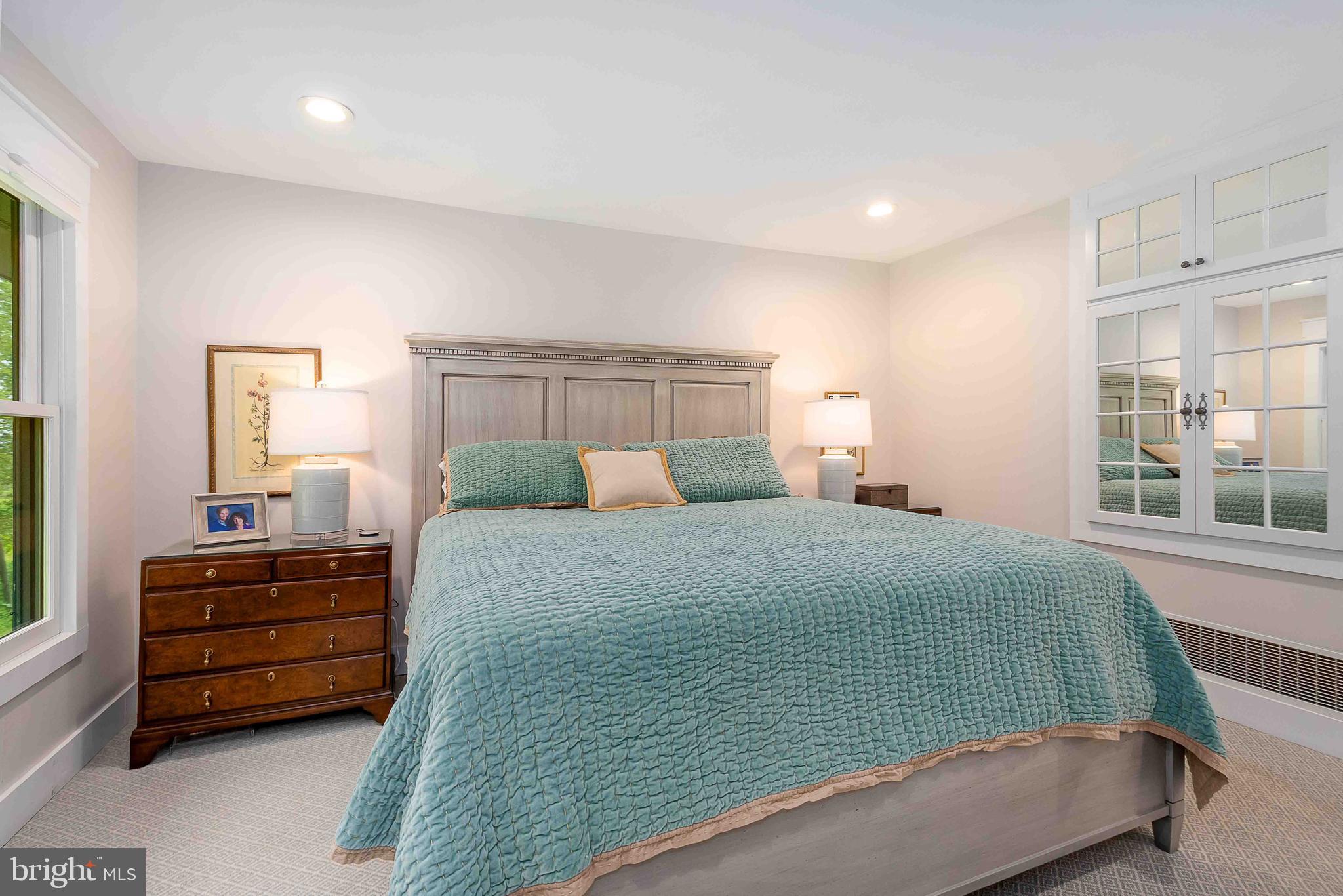 OLD TIMBERLINE - Residential