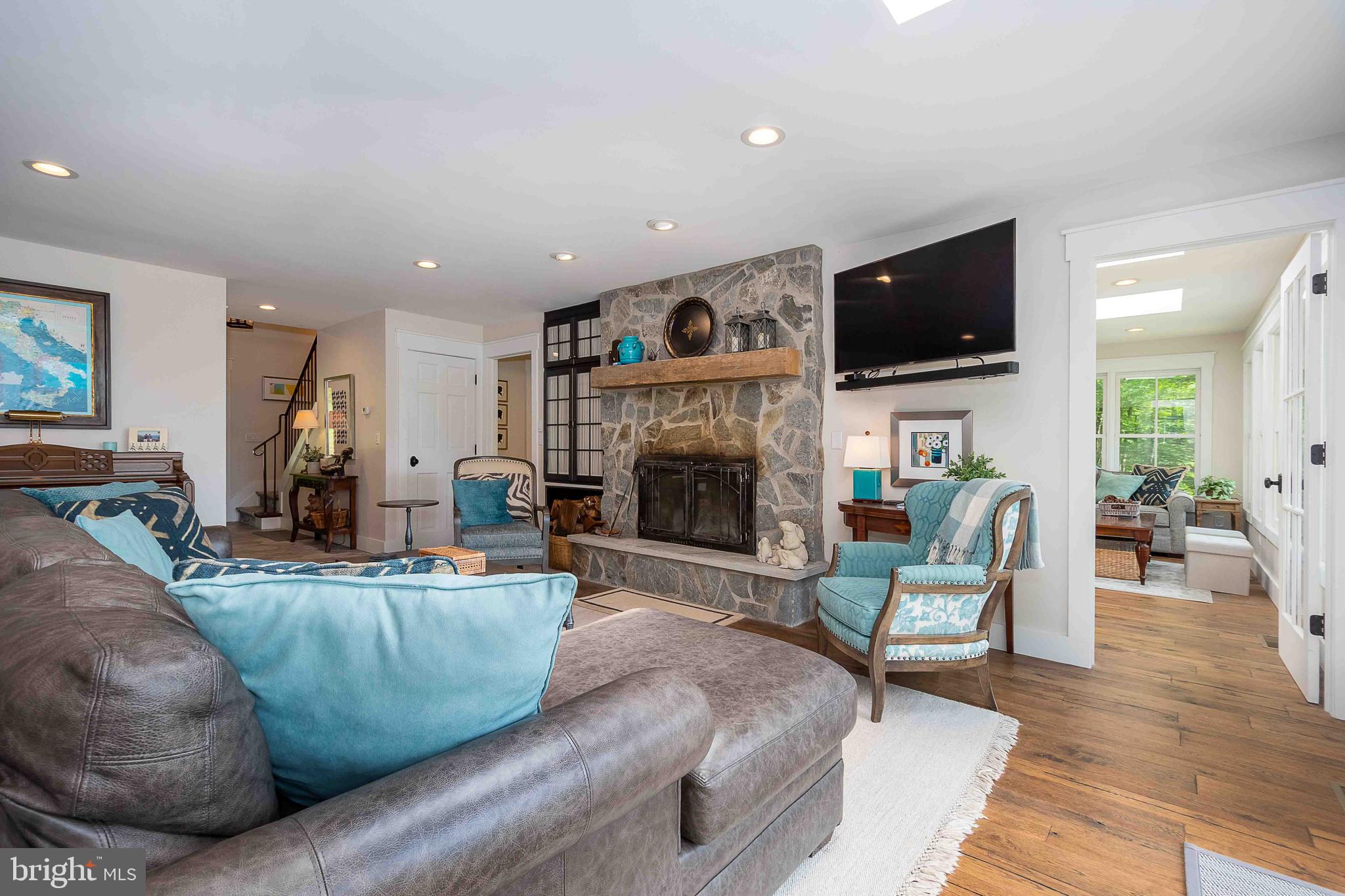 OLD TIMBERLINE - Residential