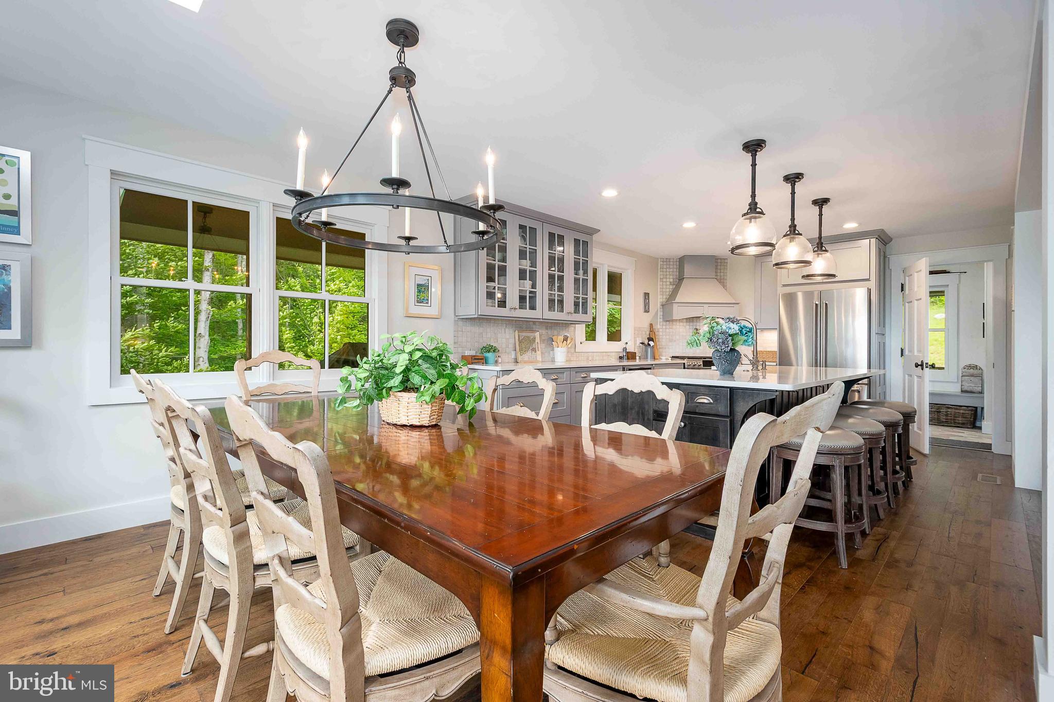 OLD TIMBERLINE - Residential