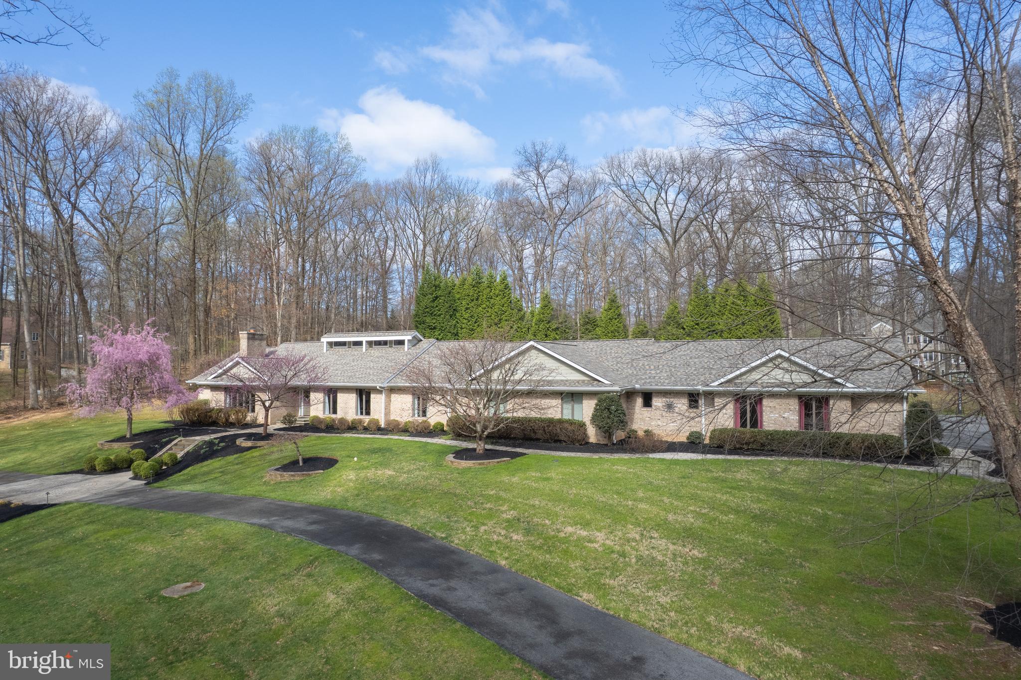 BUCKSKIN WOODS - Residential