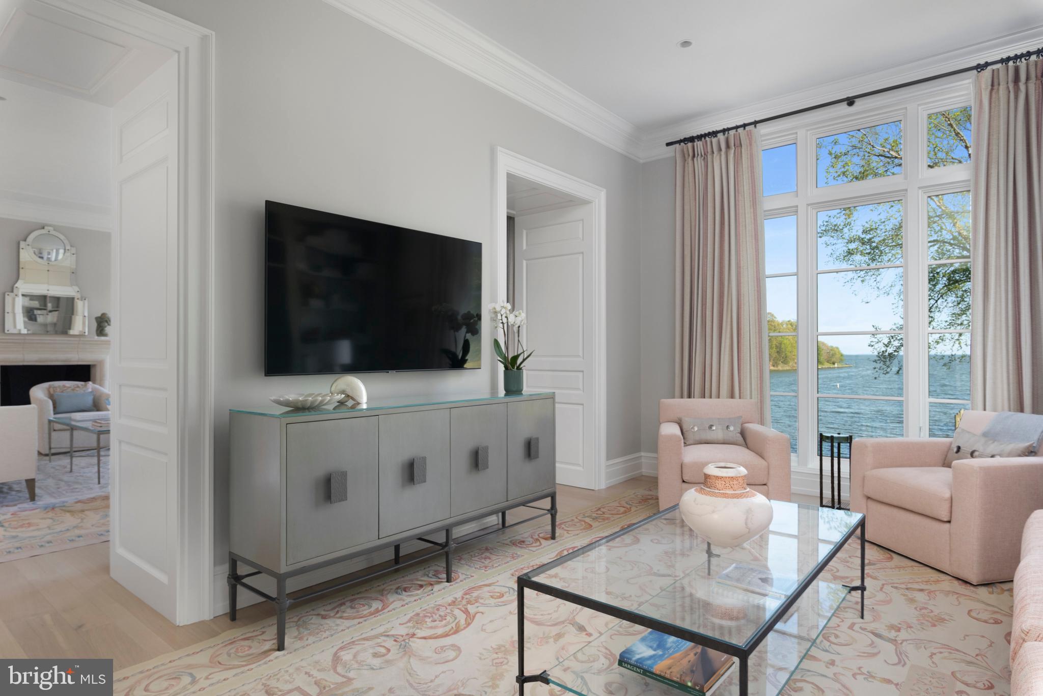 WIMBLEDON FARMS - Residential