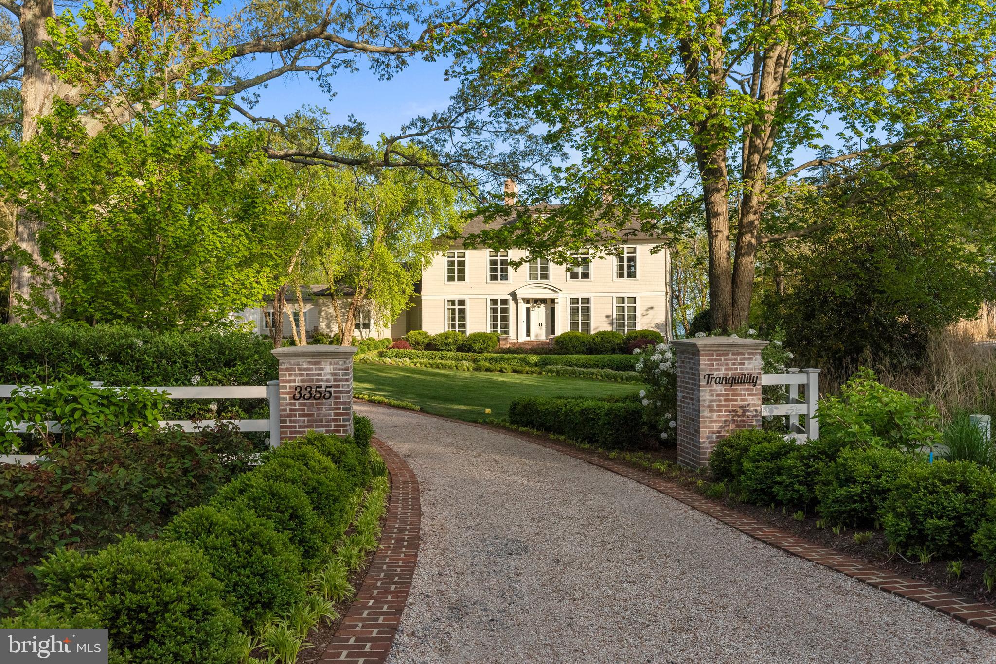 WIMBLEDON FARMS - Residential