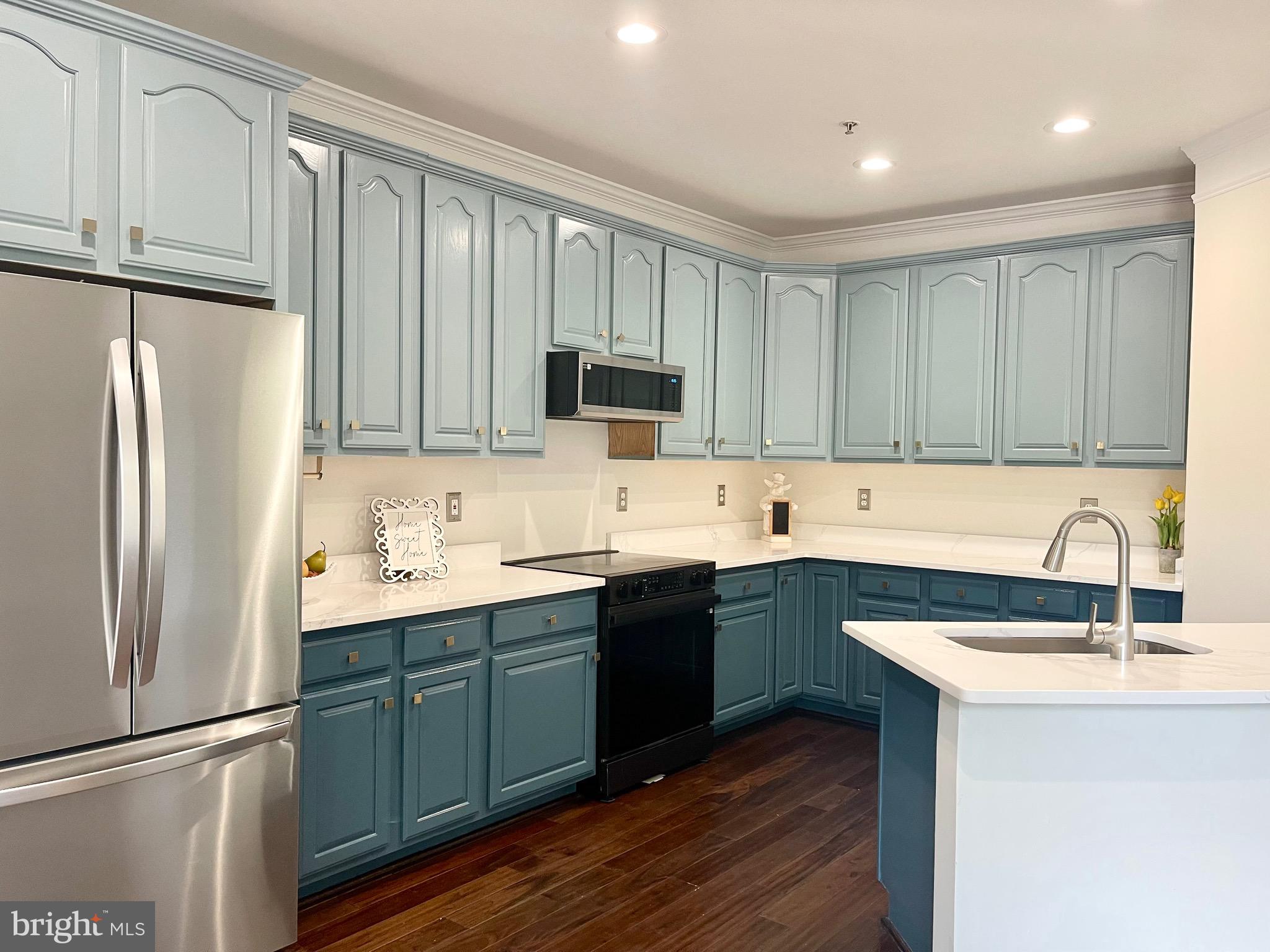 LIBERTY HEIGHTS - Residential