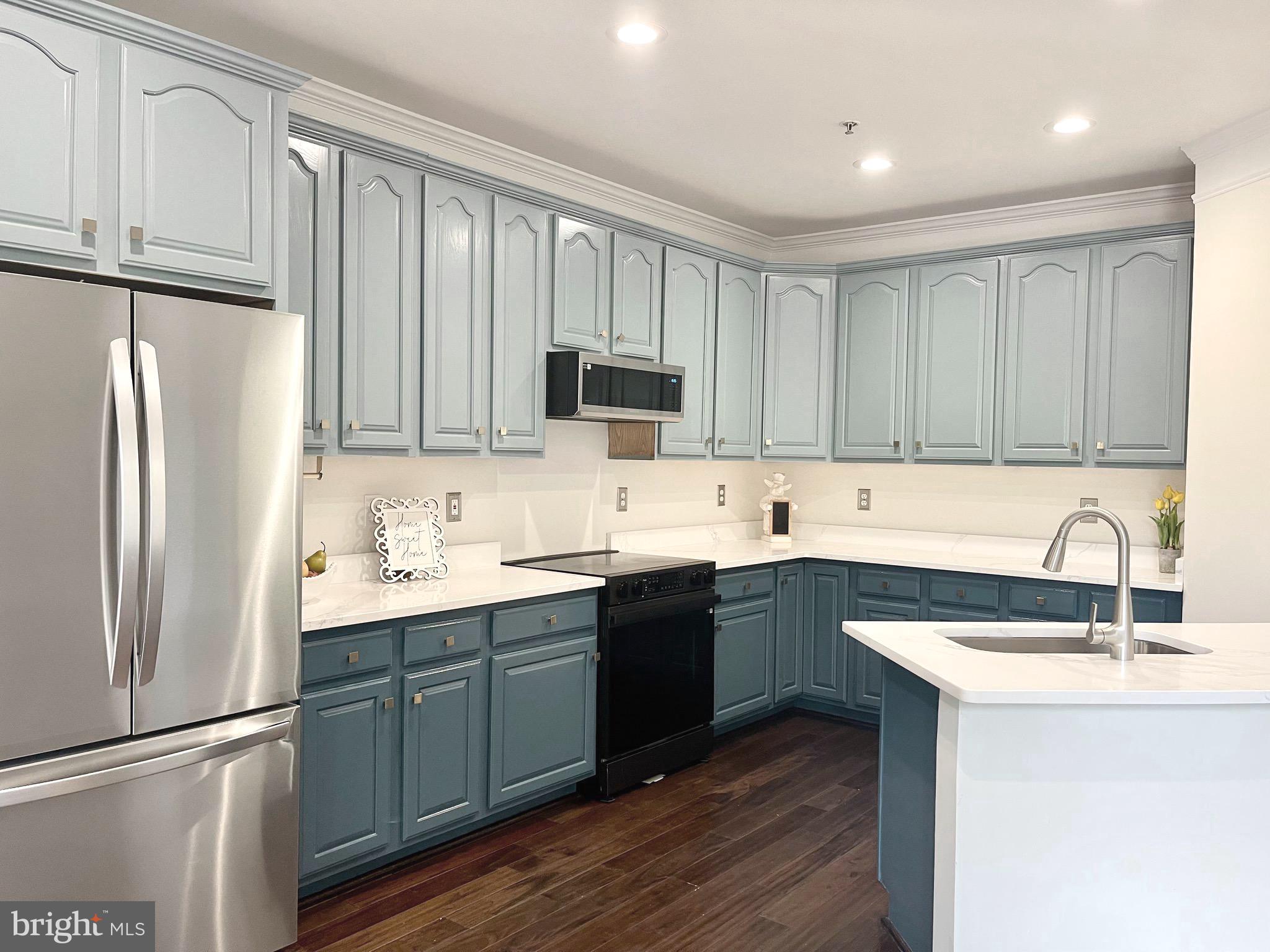 LIBERTY HEIGHTS - Residential