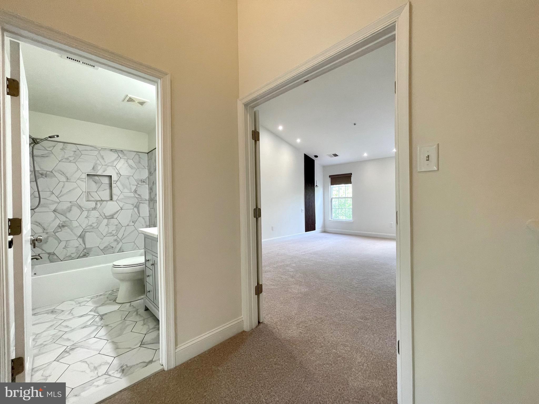 LIBERTY HEIGHTS - Residential