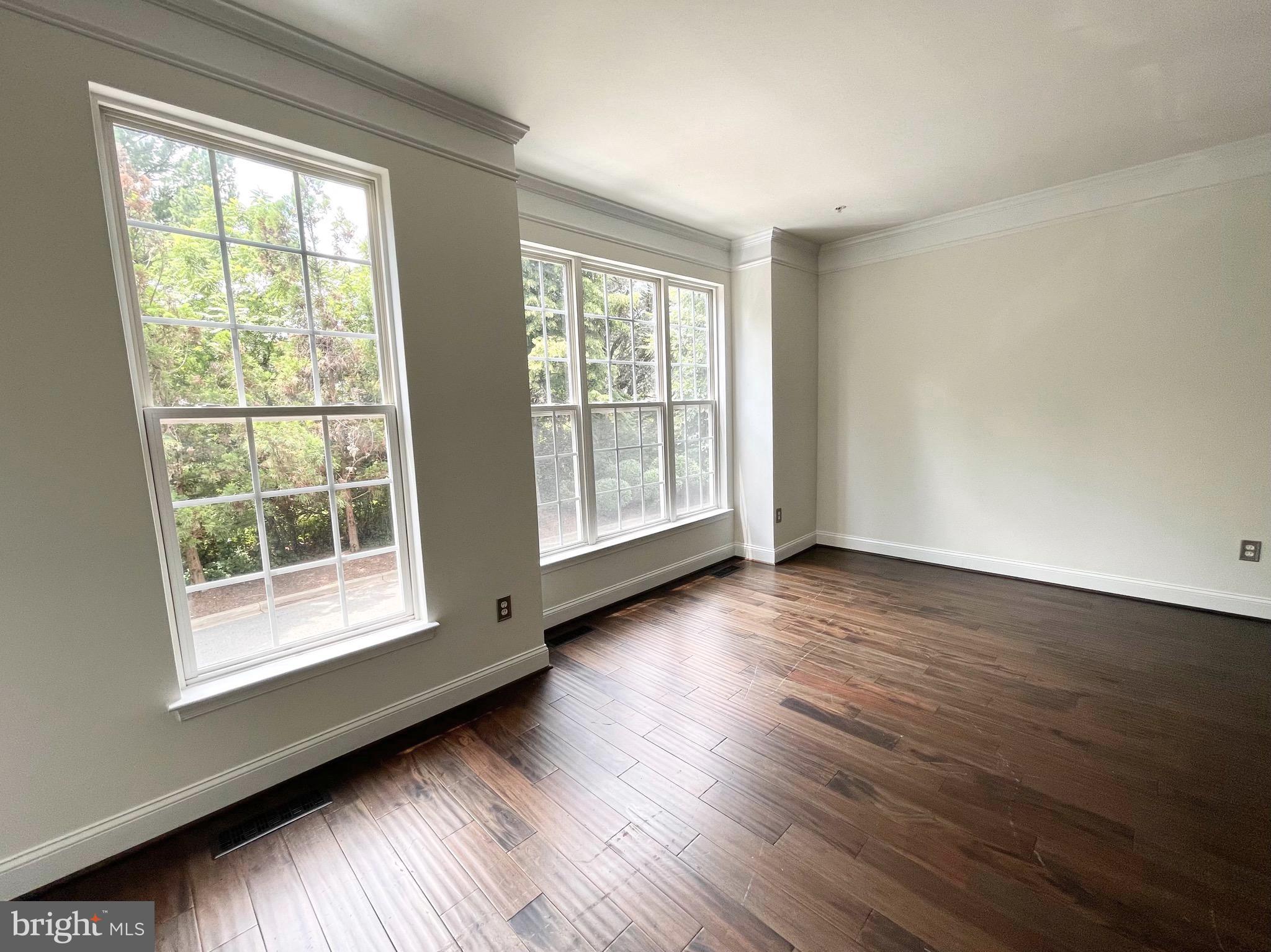 LIBERTY HEIGHTS - Residential