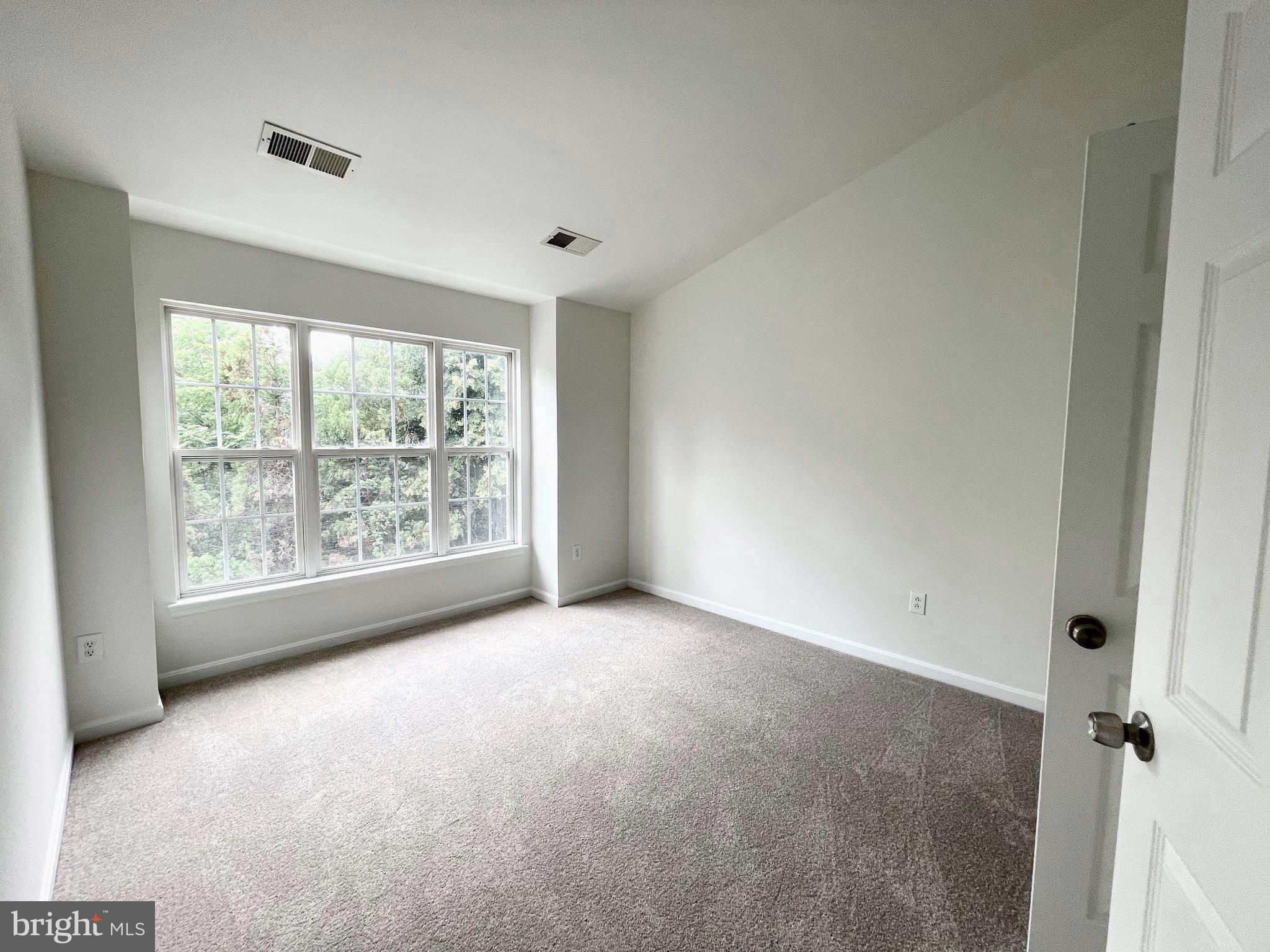 LIBERTY HEIGHTS - Residential
