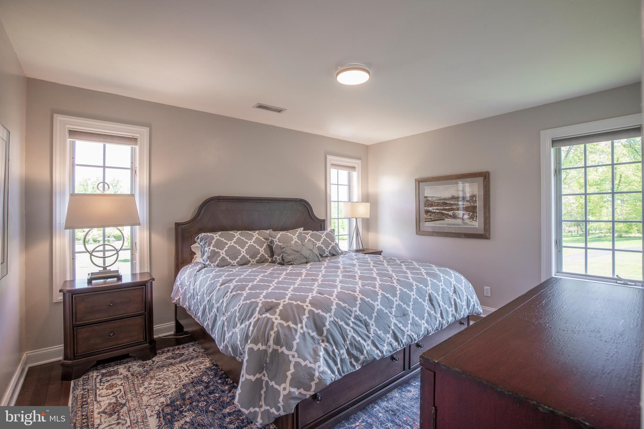 ASHWOOD - Residential