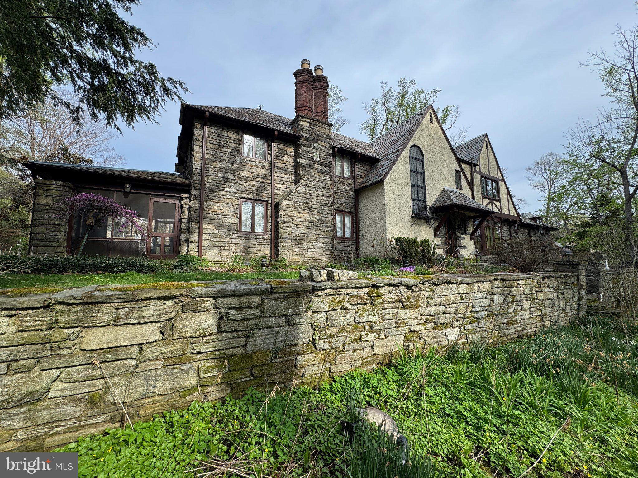 WYNNEWOOD VALLEY - Residential