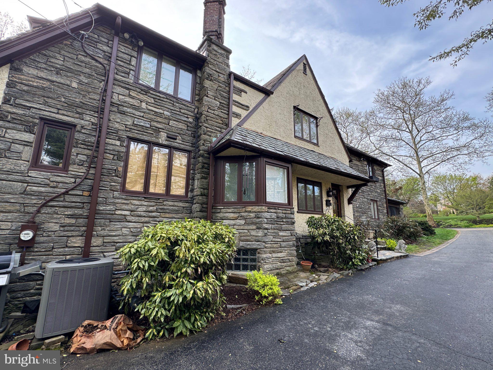WYNNEWOOD VALLEY - Residential