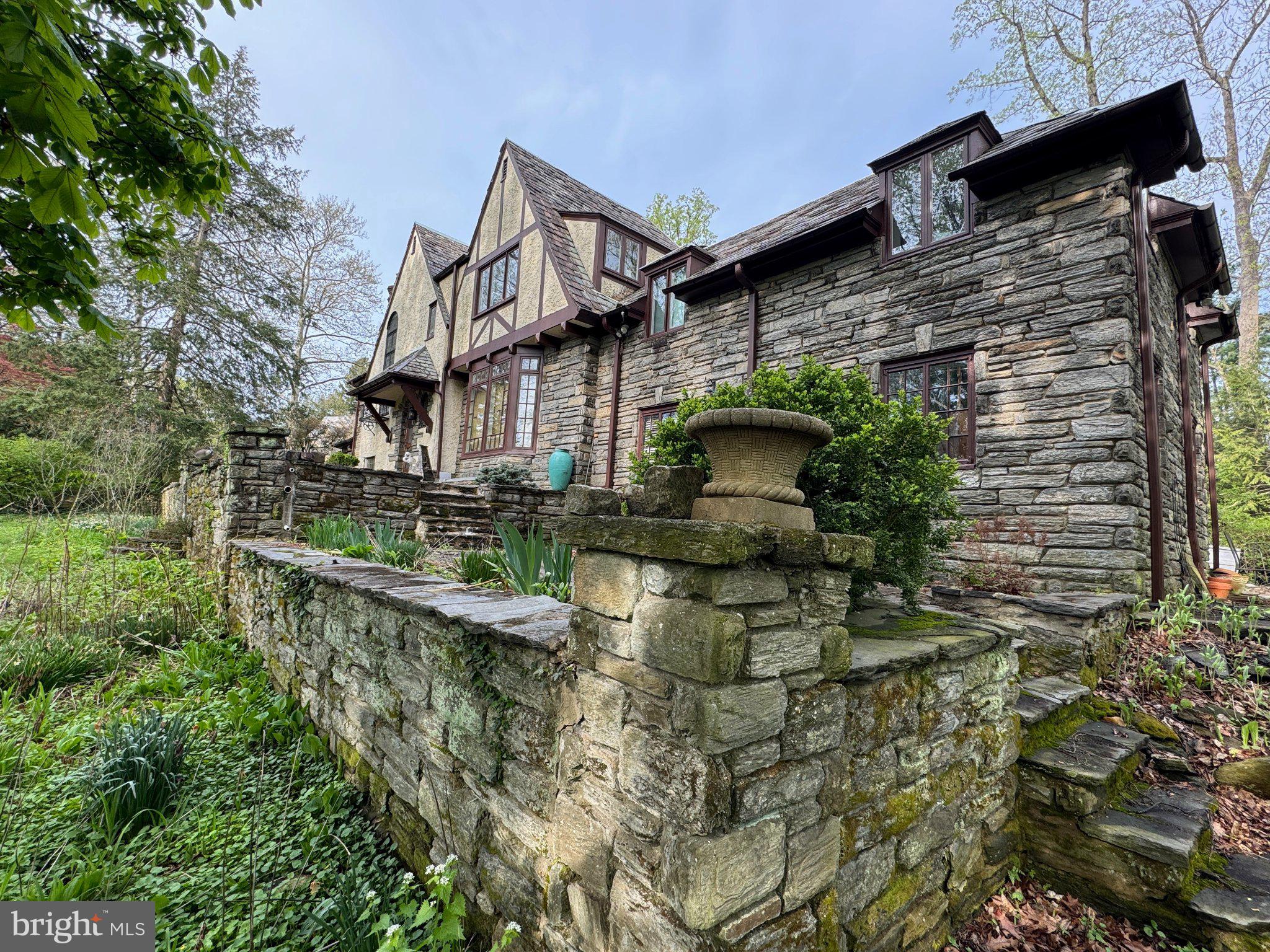 WYNNEWOOD VALLEY - Residential