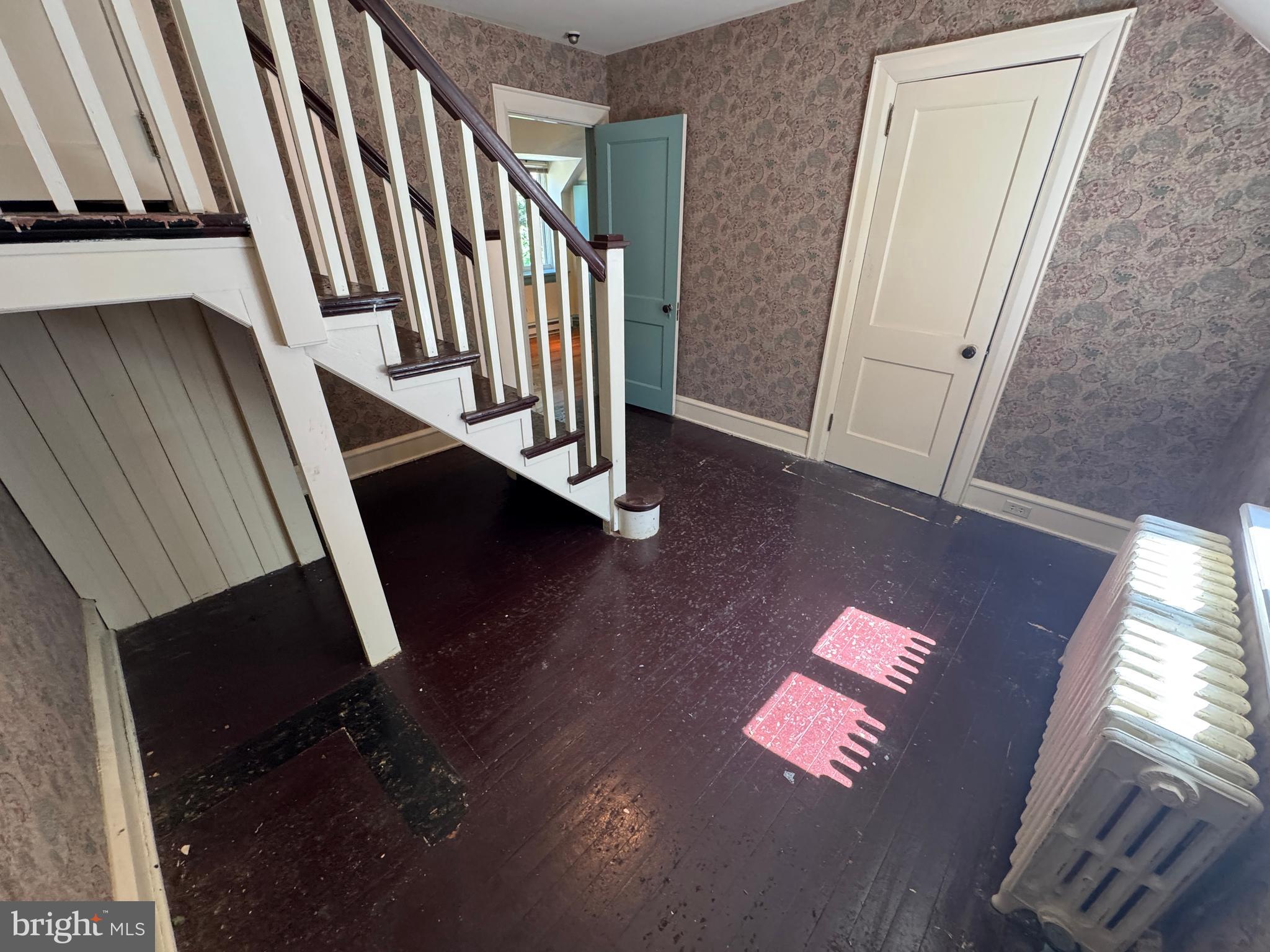WYNNEWOOD VALLEY - Residential