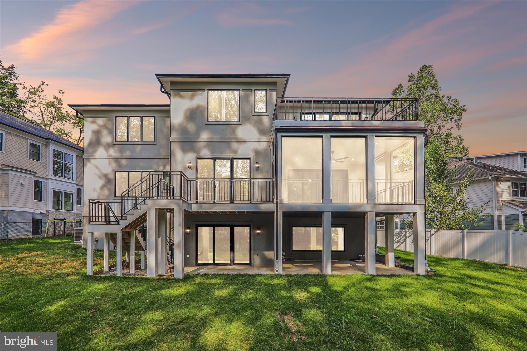 BURNING TREE VALLEY - Residential