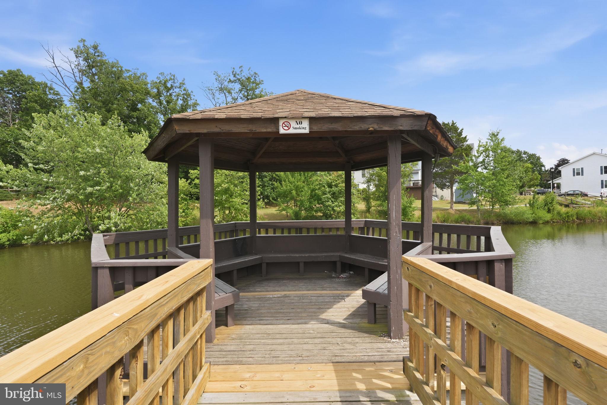 VALLEY STREAM ESTATES - Residential