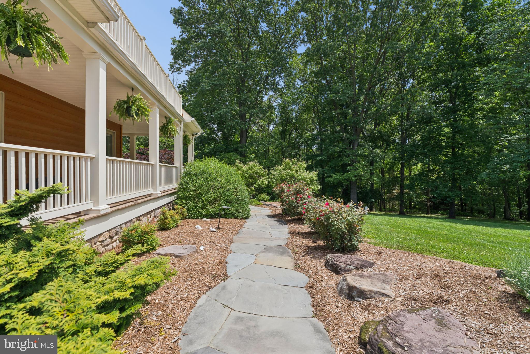 FREELAND - Residential