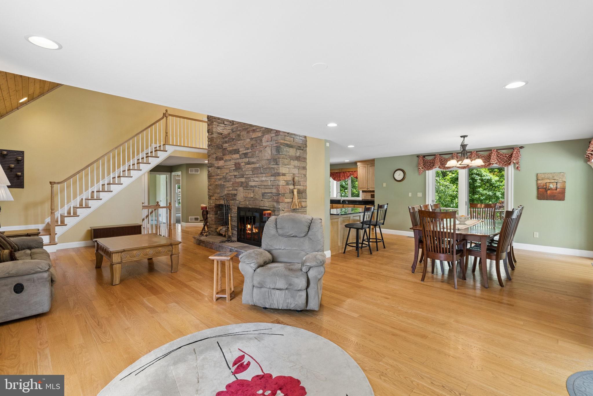 FREELAND - Residential